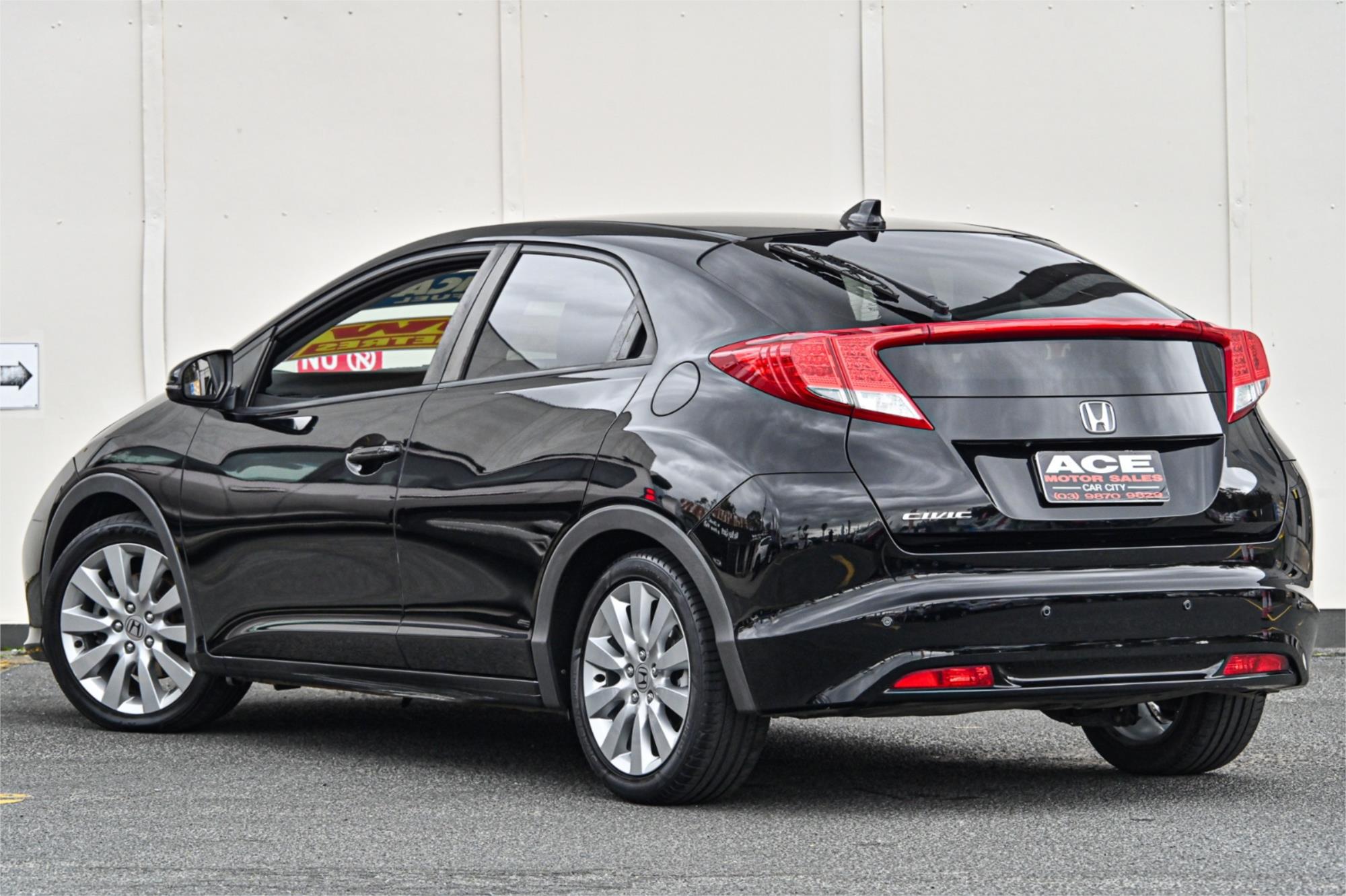 2013 HONDA CIVIC FK MY13 VTi-L 5 SP AUTOMATIC 5D HATCHBACK