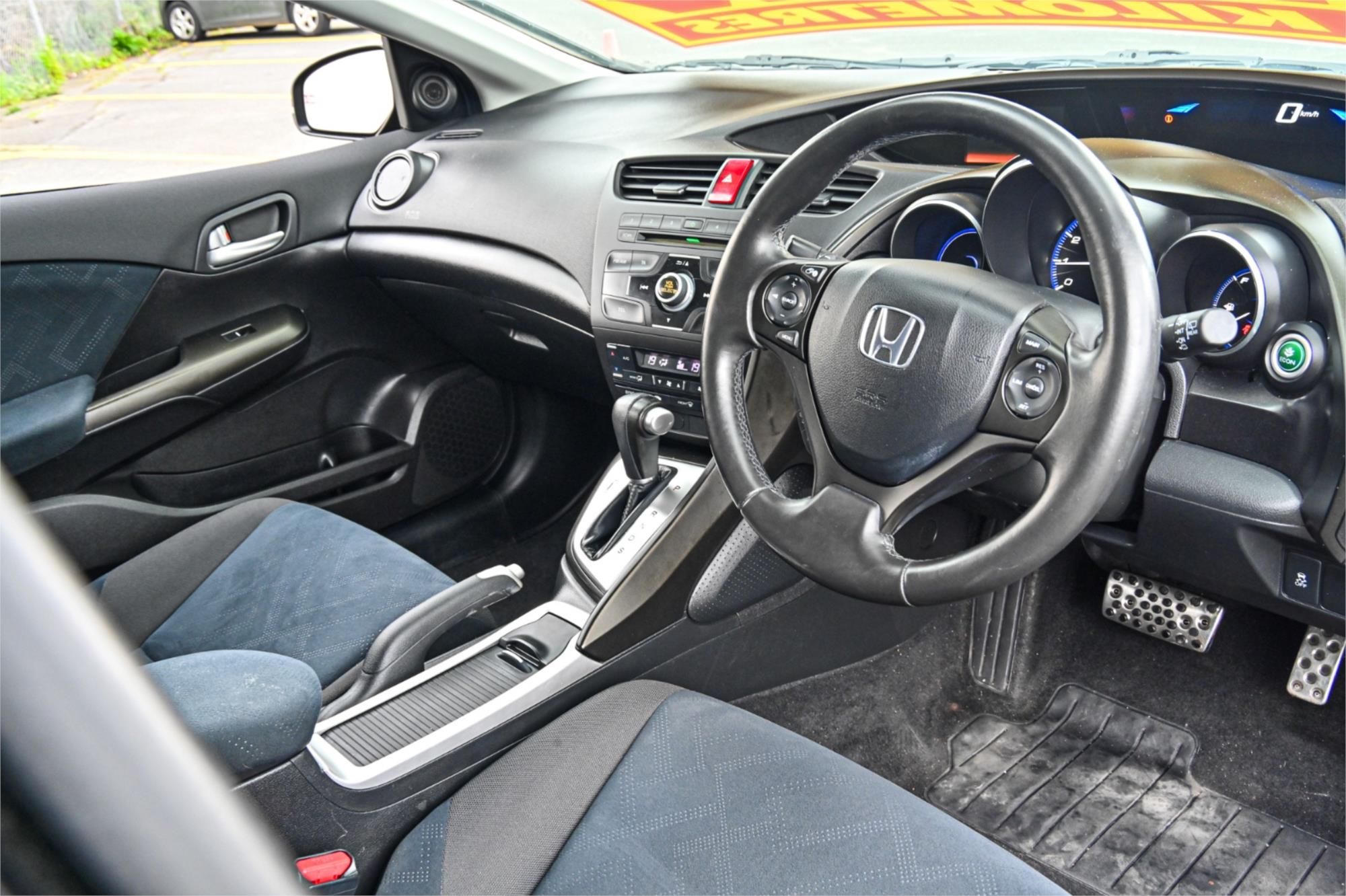 2013 HONDA CIVIC FK MY13 VTi-L 5 SP AUTOMATIC 5D HATCHBACK