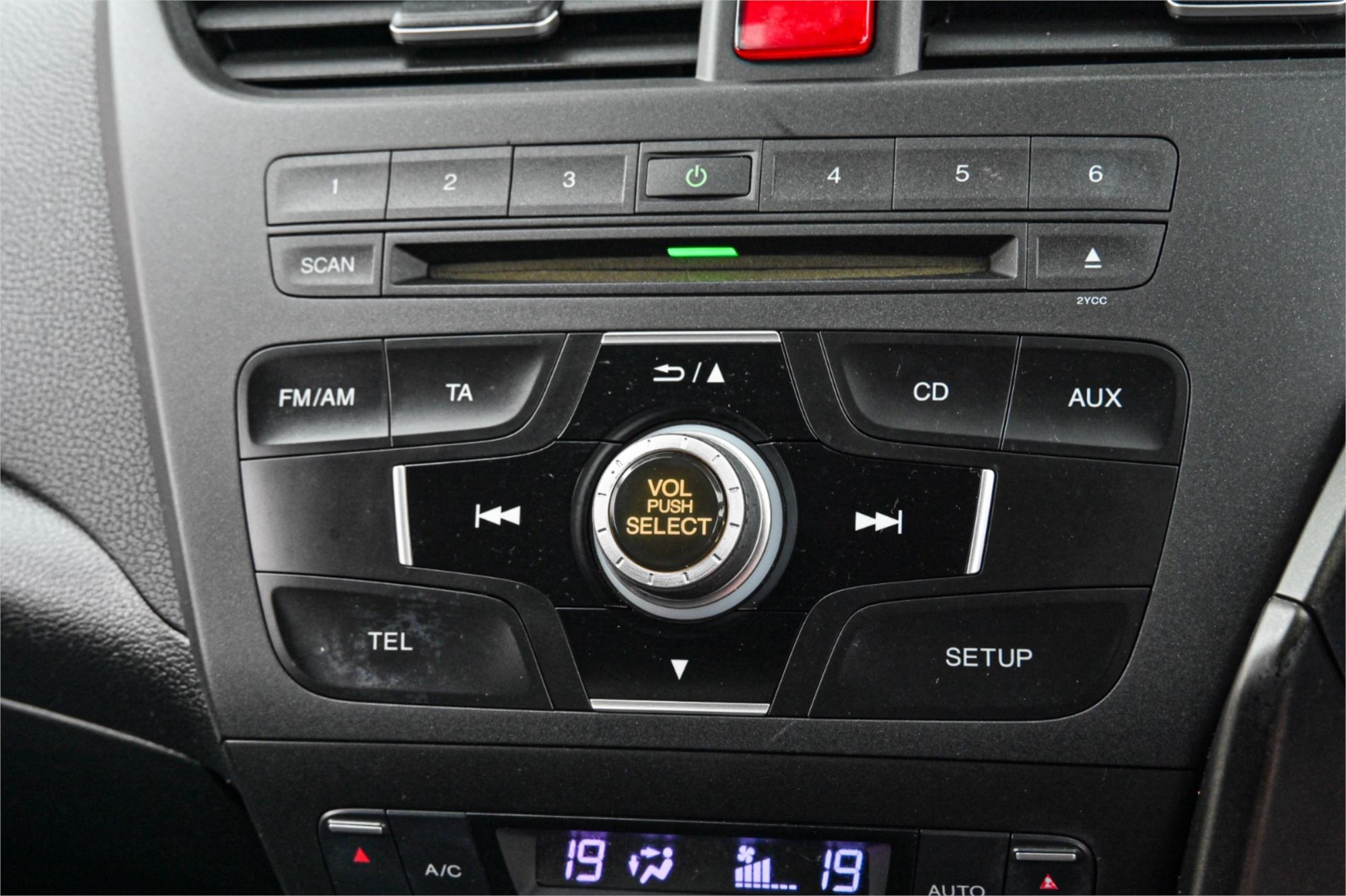 2013 HONDA CIVIC FK MY13 VTi-L 5 SP AUTOMATIC 5D HATCHBACK
