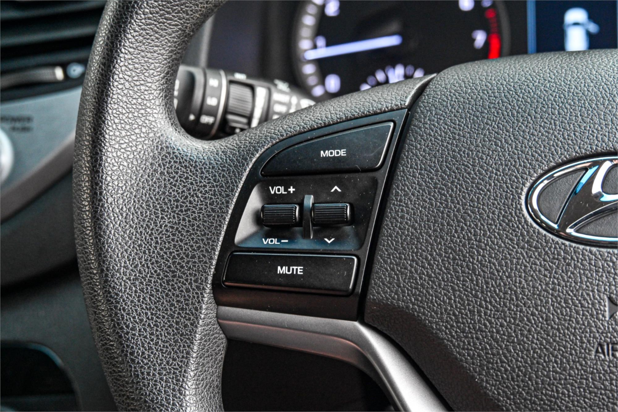 2016 HYUNDAI TUCSON TL ACTIVE (FWD) 6 SP MANUAL 4D WAGON