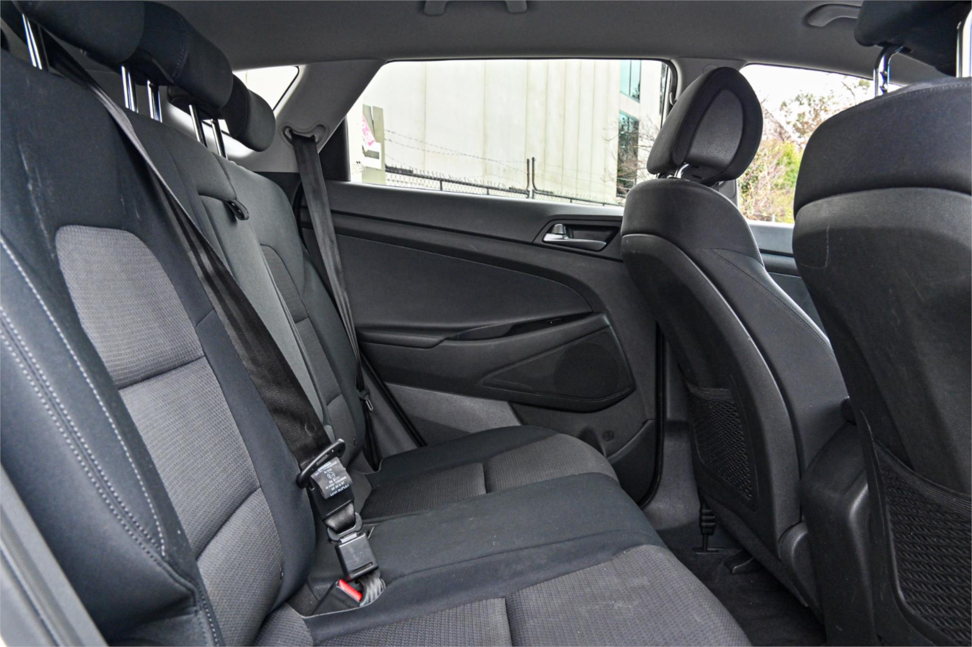 2016 HYUNDAI TUCSON TL ACTIVE (FWD) 6 SP MANUAL 4D WAGON