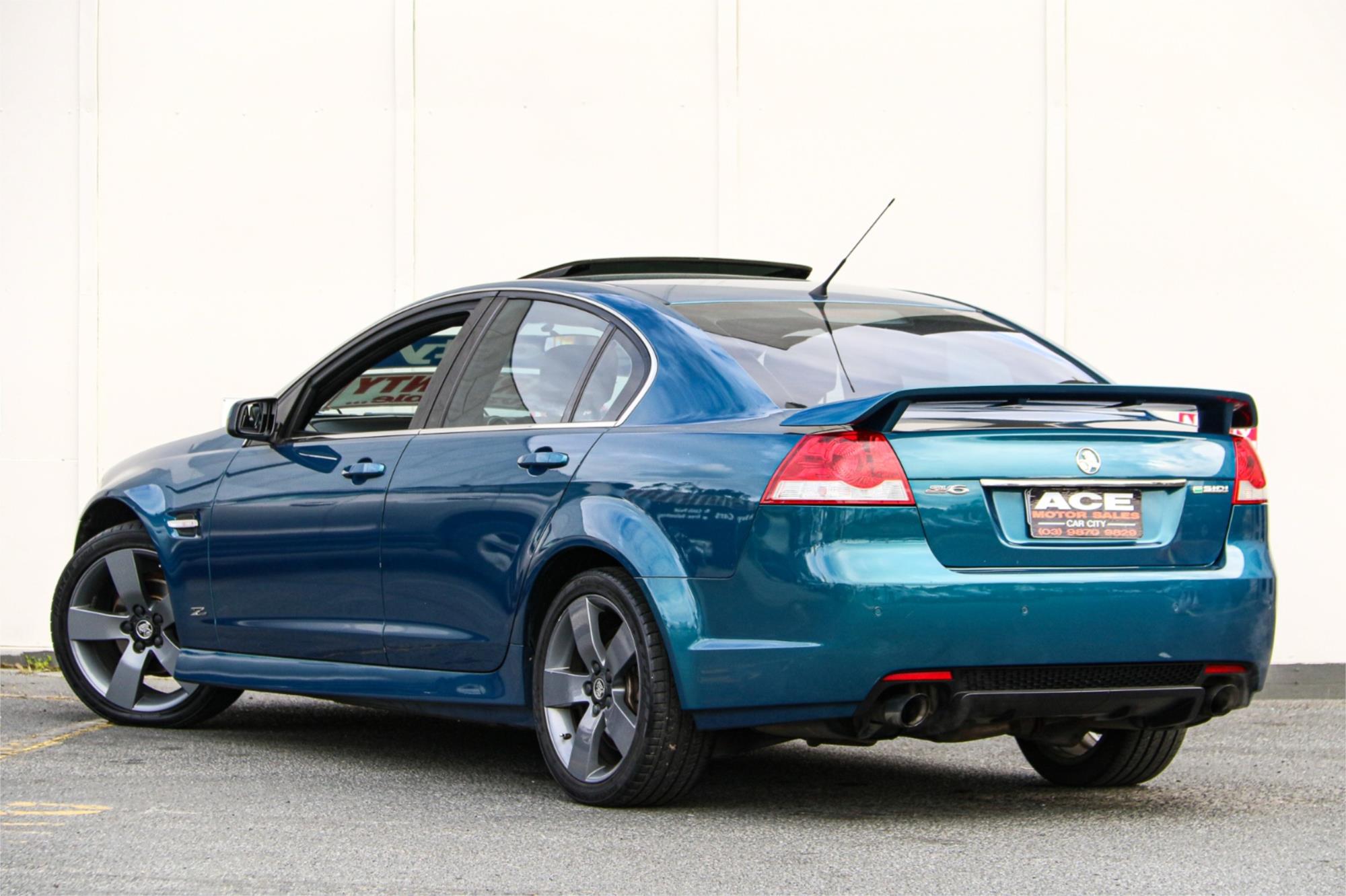 2013 HOLDEN COMMODORE VE II MY12.5 SV6 6 SP AUTOMATIC 4D SEDAN