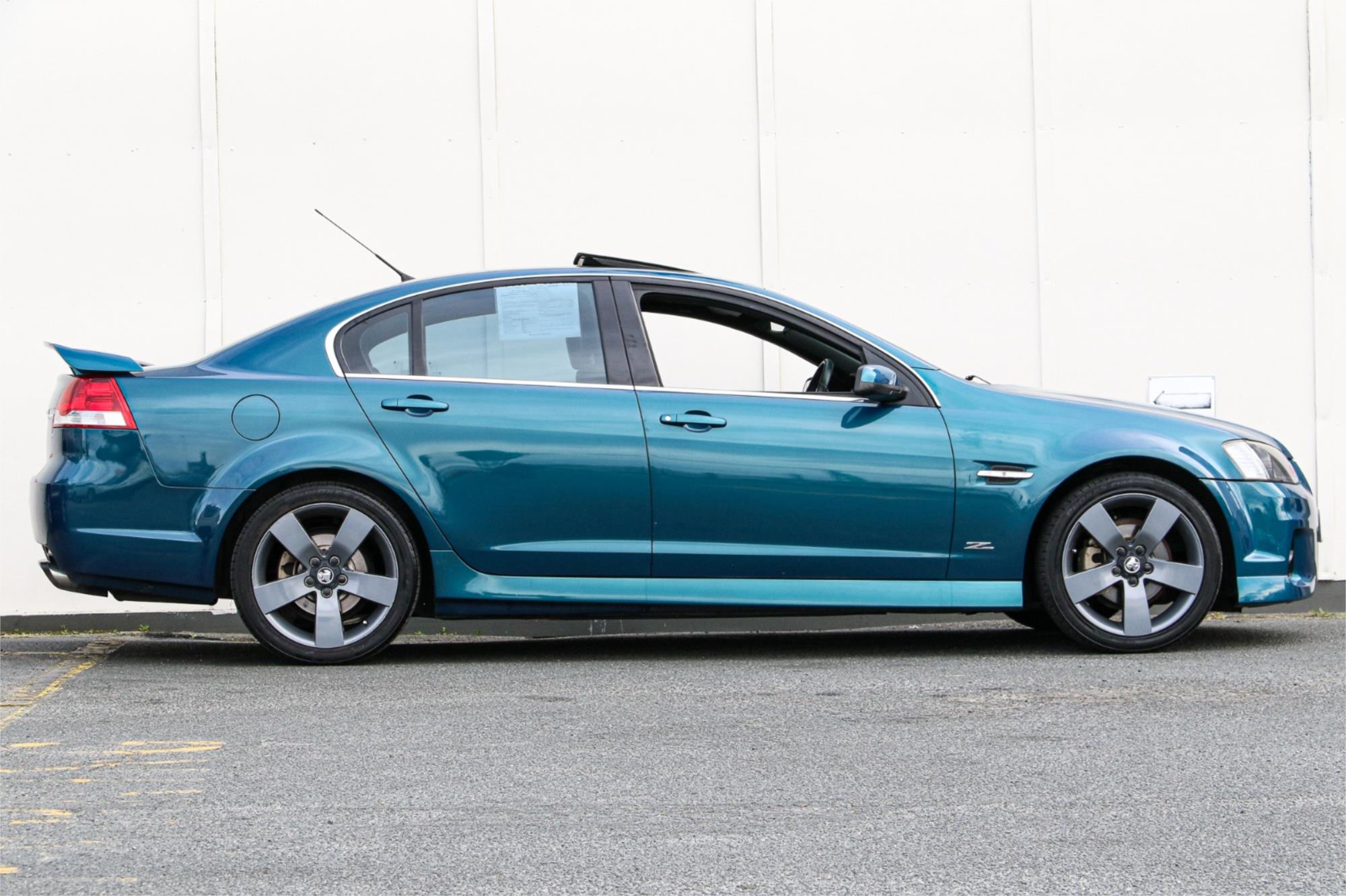 2013 HOLDEN COMMODORE VE II MY12.5 SV6 6 SP AUTOMATIC 4D SEDAN