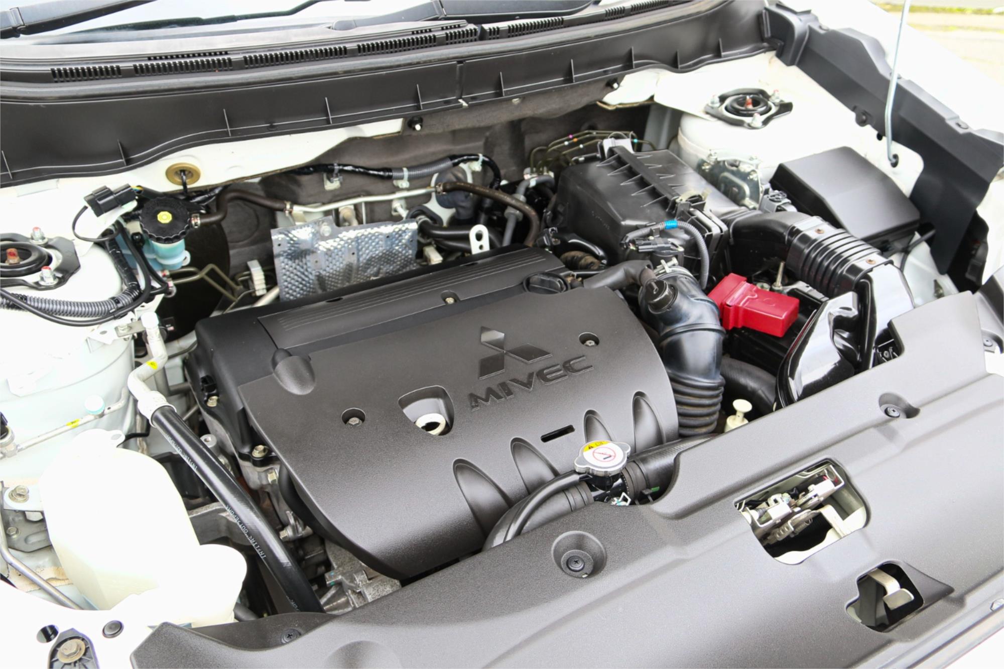 2017 MITSUBISHI ASX XC MY17 LS (2WD) CONTINUOUS VARIABLE 4D WAGON