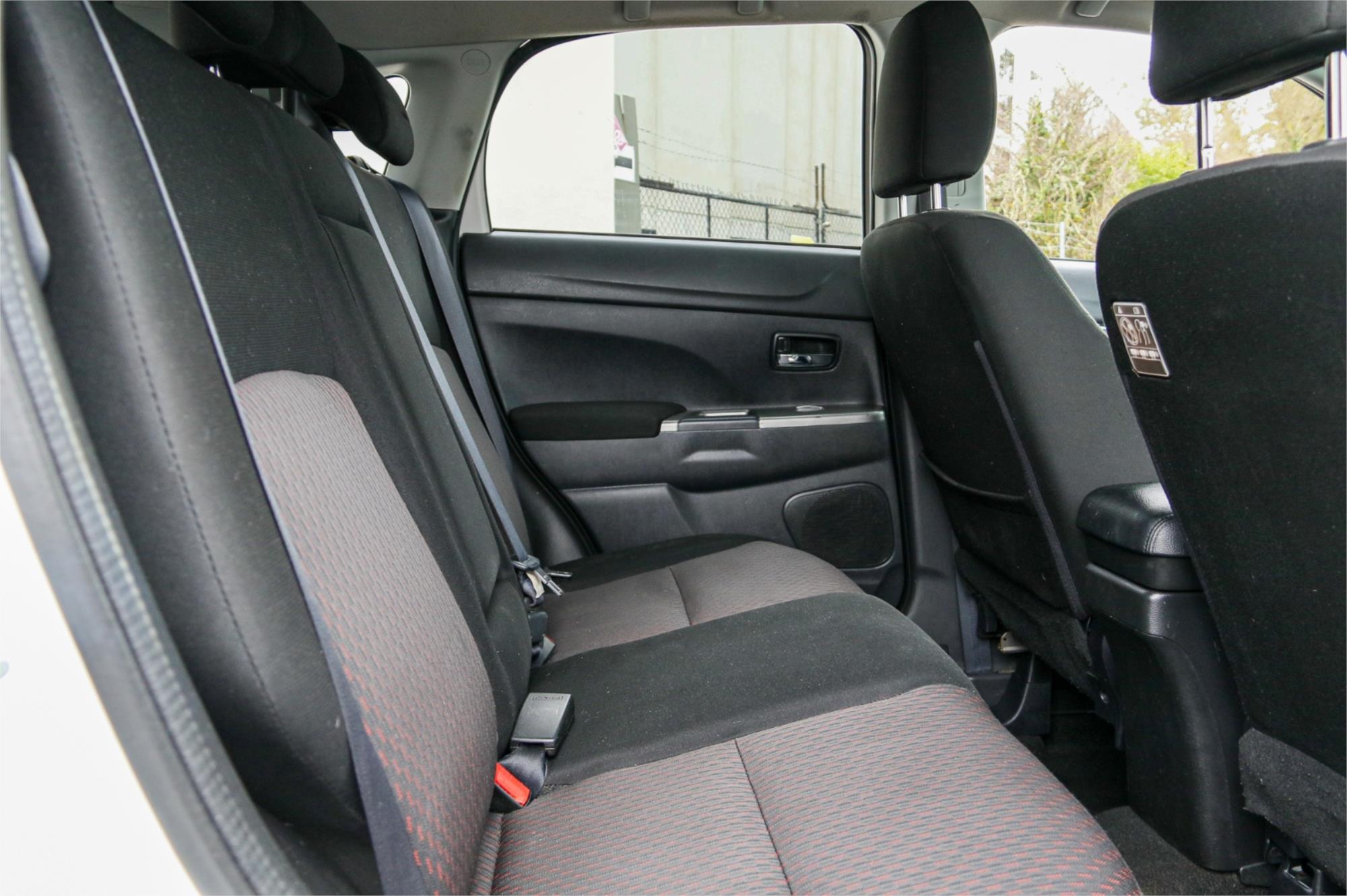 2017 MITSUBISHI ASX XC MY17 LS (2WD) CONTINUOUS VARIABLE 4D WAGON