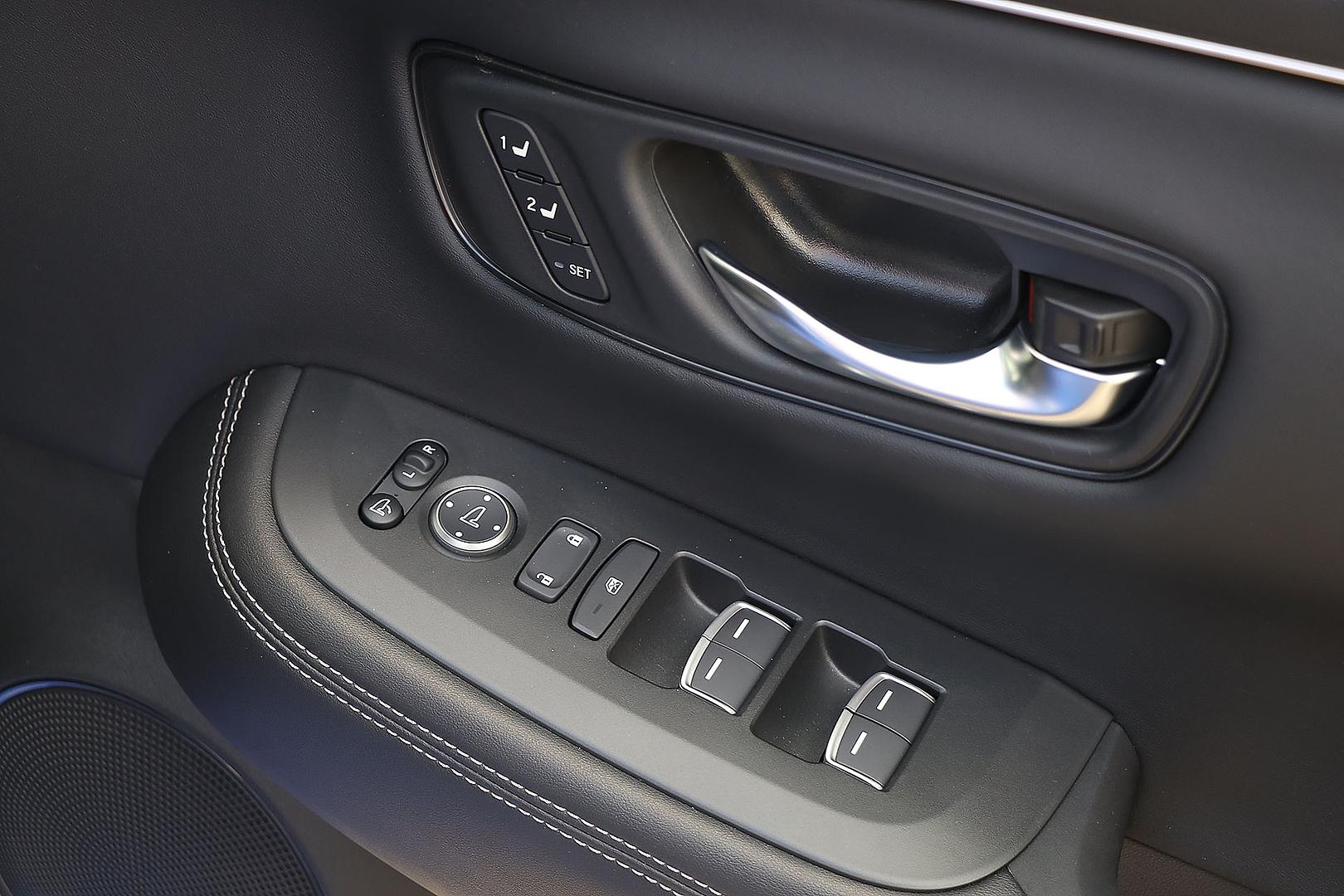 2024 HONDA ZR-V RZ E:HEV LX CONSTANTLY VARIABLE TRANSMISSION SUV