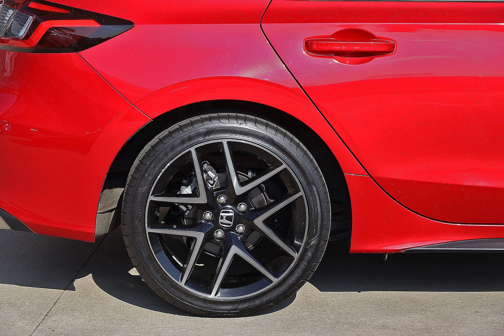 2022 HONDA CIVIC MY23 VTi-LX CONTINUOUS VARIABLE 4D HATCHBACK