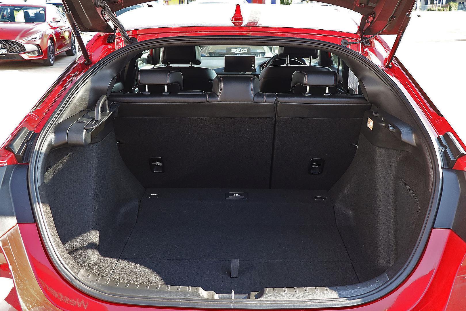 2022 HONDA CIVIC MY23 VTi-LX CONTINUOUS VARIABLE 4D HATCHBACK