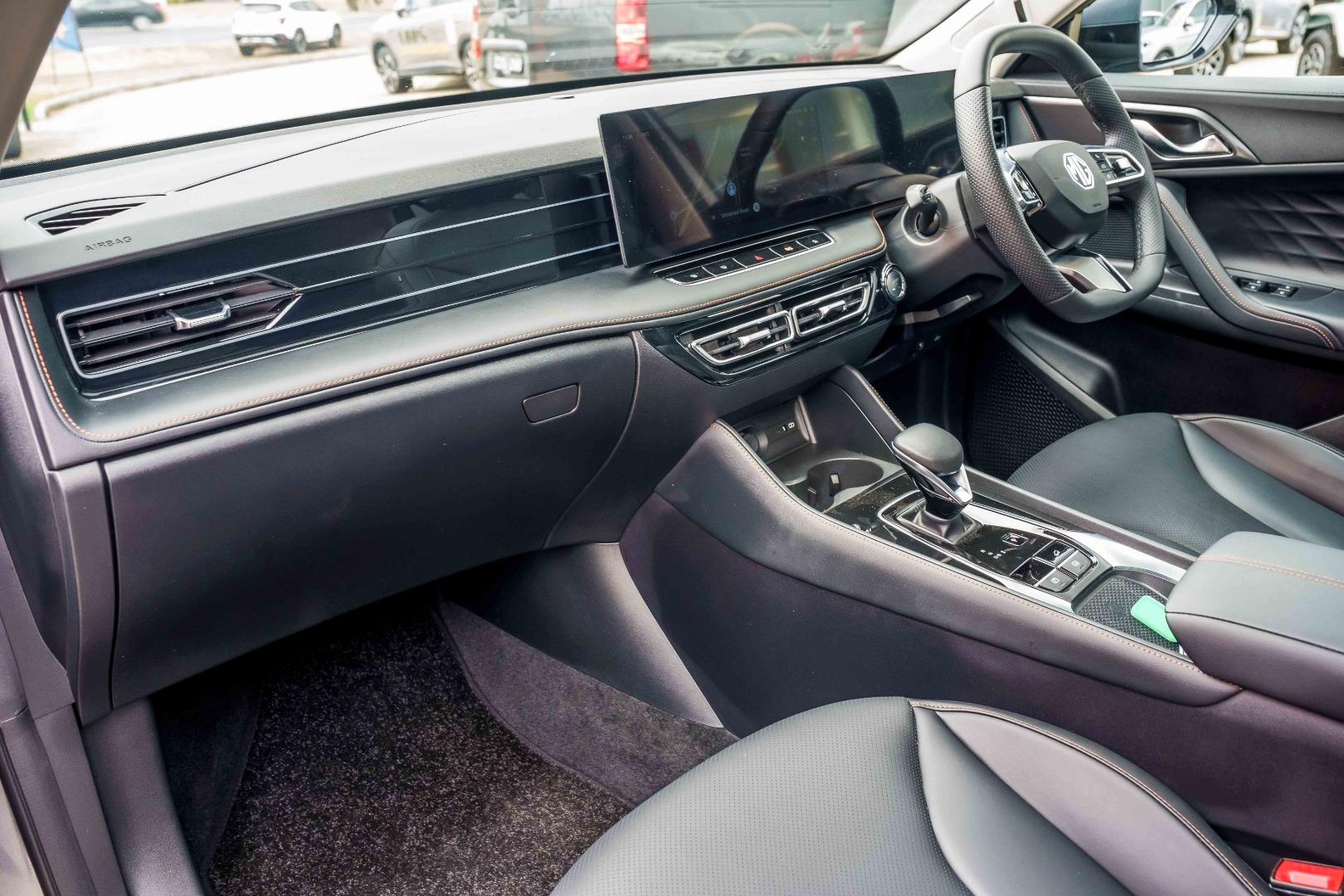 2025 MG HS AS33 MY25 ESSENCE 7 SP AUTO DUAL CLUTCH 4D WAGON