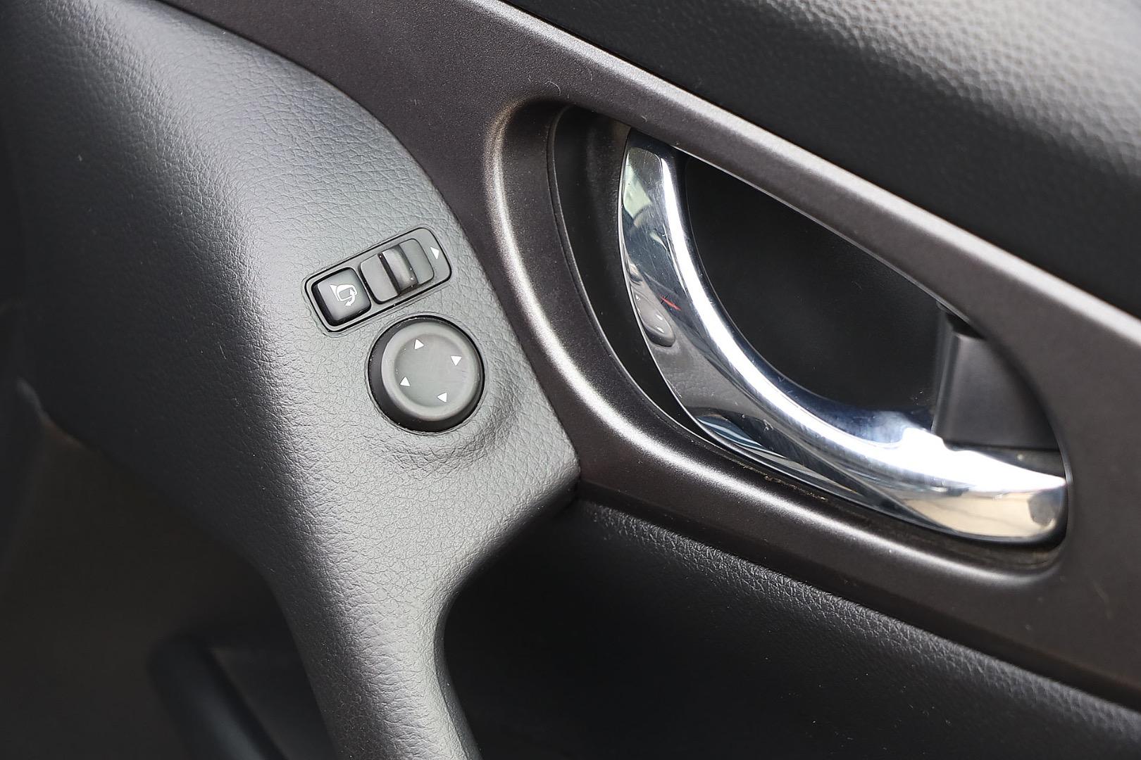 2016 NISSAN X-TRAIL T32 ST CONSTANTLY VARIABLE TRANSMISSION SUV
