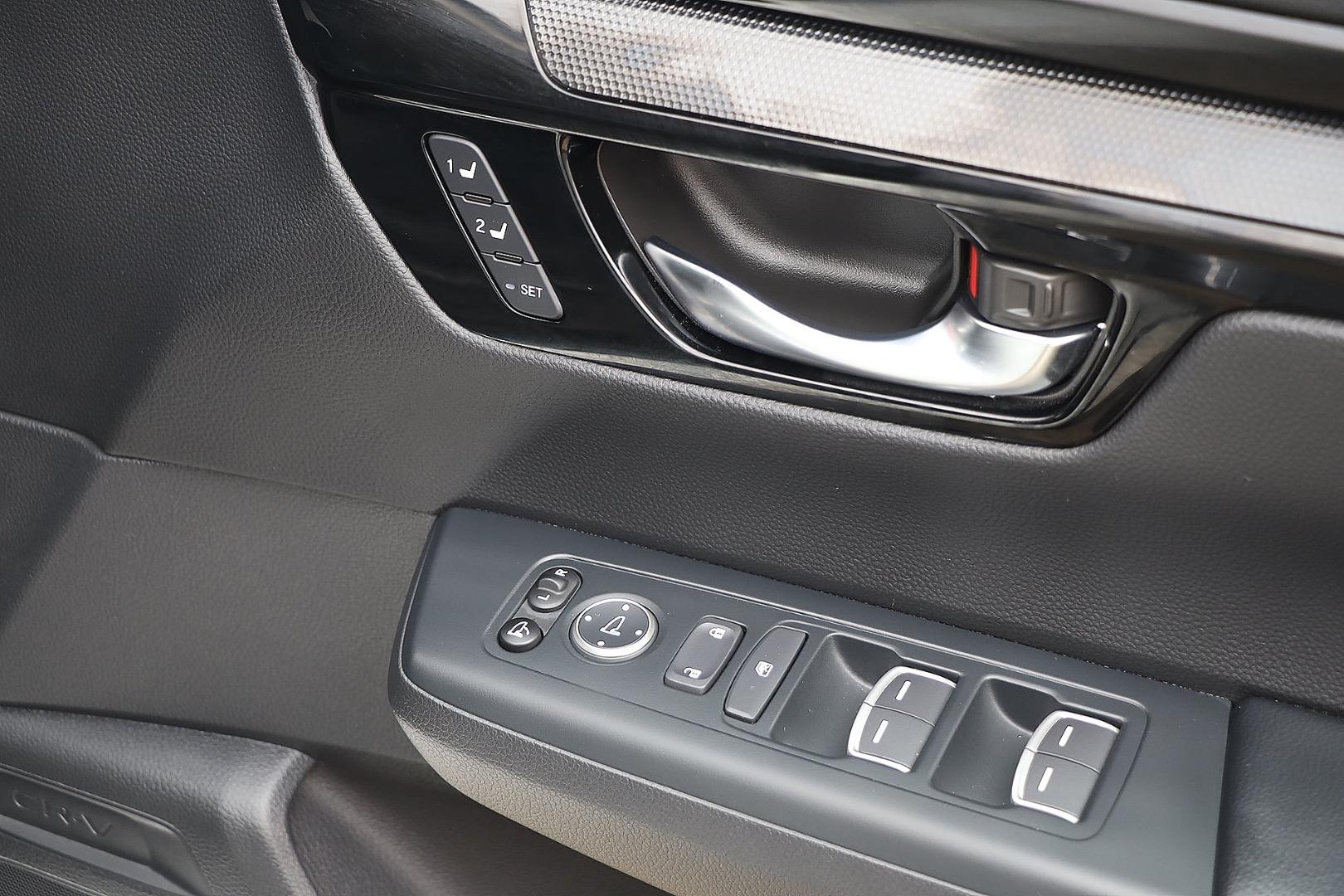 2025 HONDA CR-V RS VTI L CONSTANTLY VARIABLE TRANSMISSION SUV