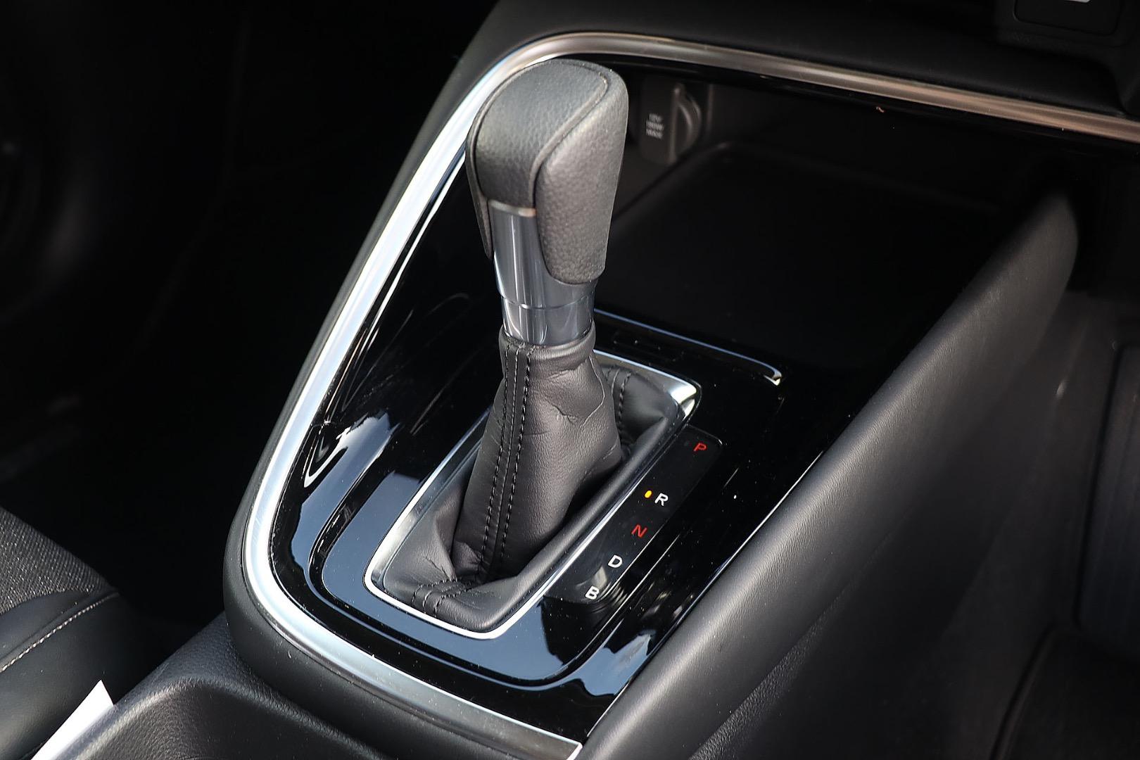 2024 HONDA HR-V E:HEV L CONSTANTLY VARIABLE TRANSMISSION SUV