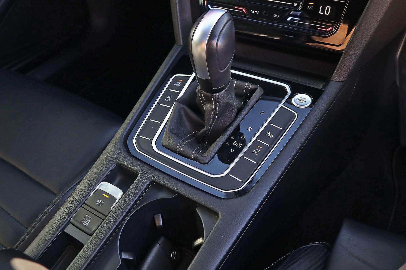 2022 VOLKSWAGEN PASSAT 3C MY22 206TSI R-LINE 6 SP AUTO DIRECT SHIFT 4D WAGON