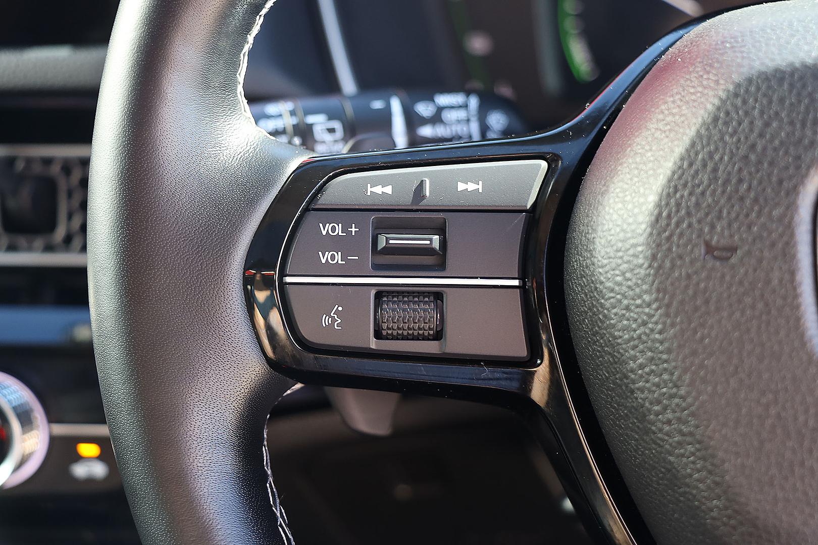 2024 HONDA CIVIC MY25 e:HEV L ELECTRONIC CVT 4D HATCHBACK