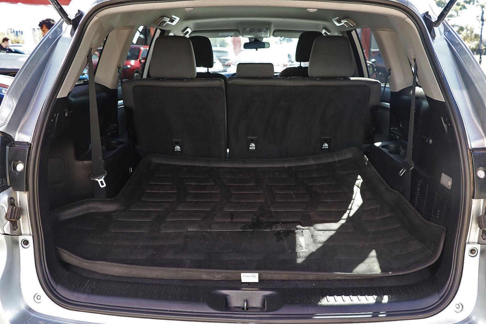 2018 TOYOTA KLUGER GSU55R MY17 GX (4x4) 8 SP AUTOMATIC 4D WAGON