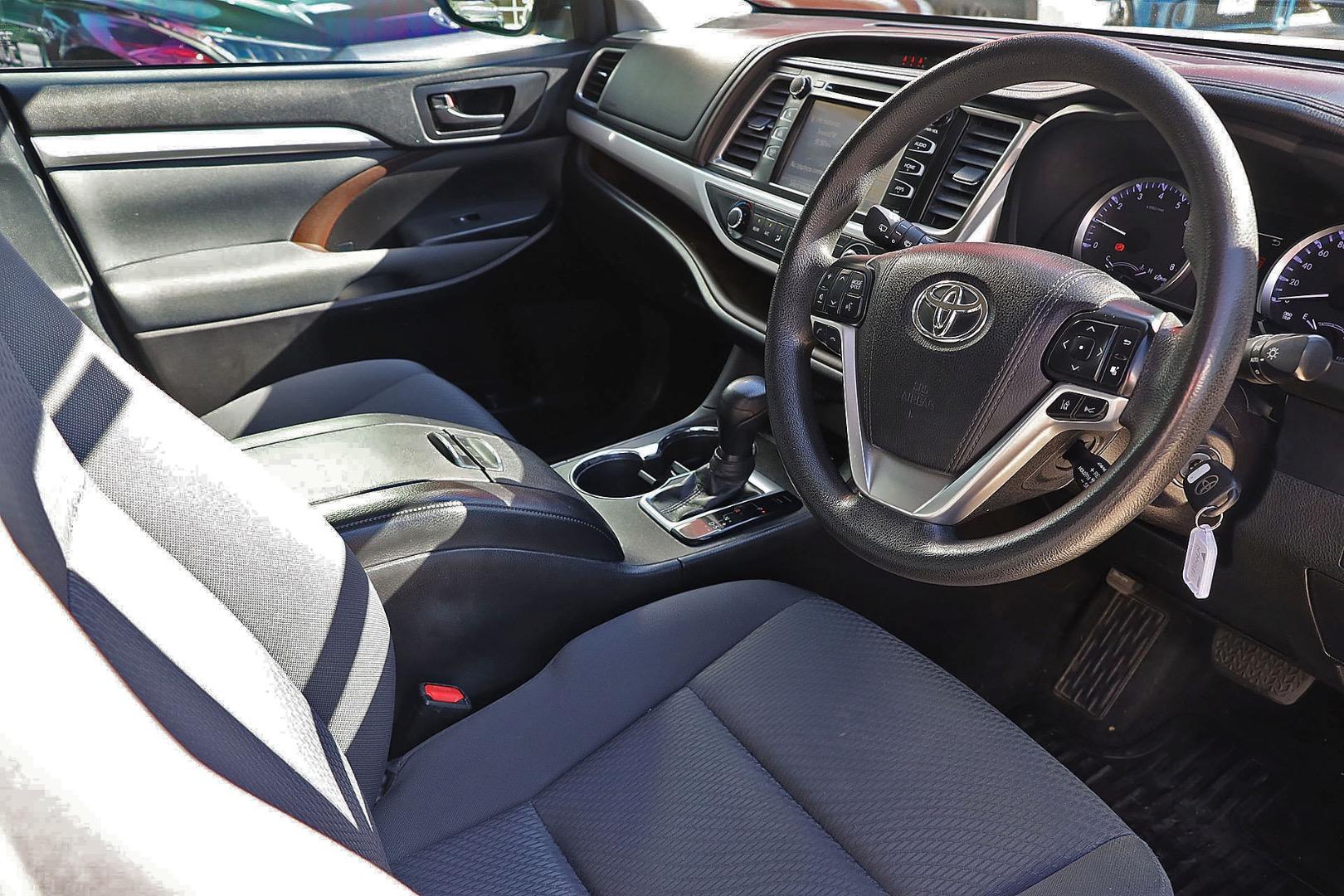 2018 TOYOTA KLUGER GSU55R MY17 GX (4x4) 8 SP AUTOMATIC 4D WAGON