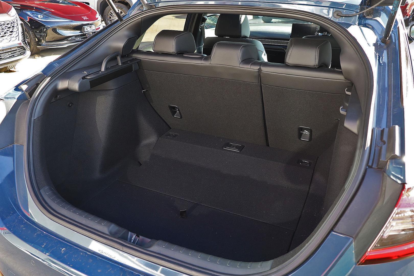 2024 HONDA CIVIC MY23 e:HEV LX ELECTRONIC CVT 4D HATCHBACK