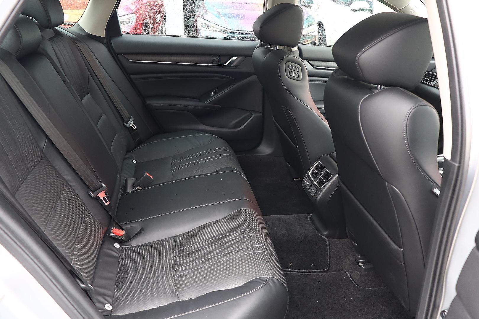 2023 HONDA ACCORD MY22 VTi-LX CONTINUOUS VARIABLE 4D SEDAN