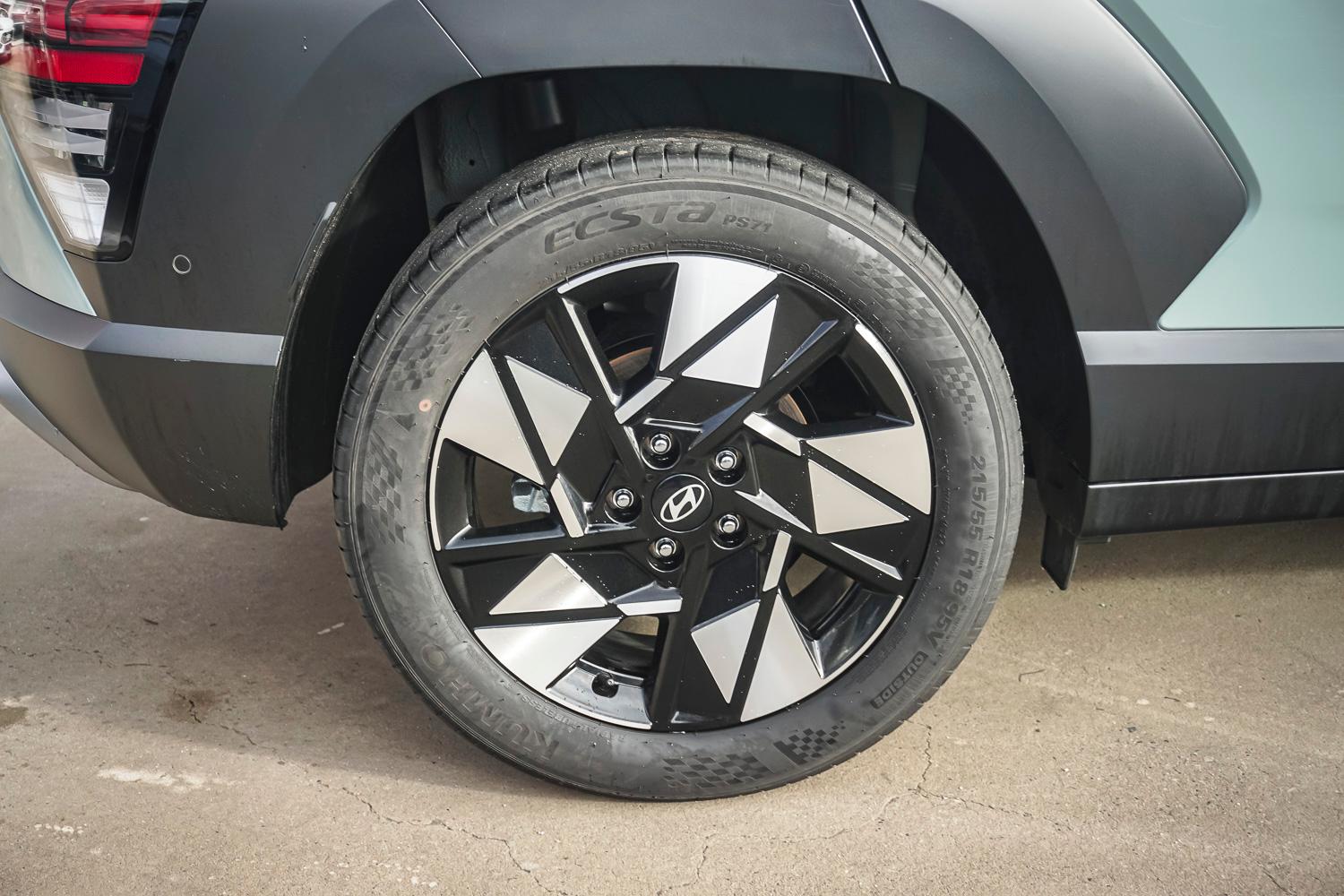 2024 HYUNDAI KONA SX2.V2 MY25 PREMIUM CONTINUOUS VARIABLE 4D WAGON