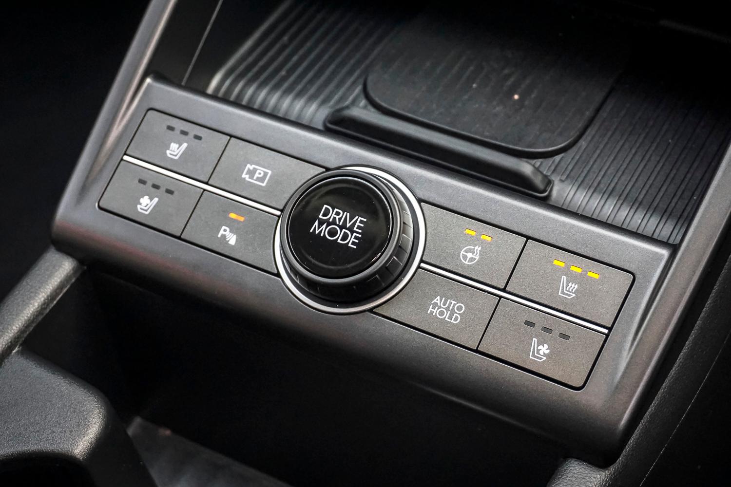 2024 HYUNDAI KONA SX2.V2 MY25 PREMIUM CONTINUOUS VARIABLE 4D WAGON