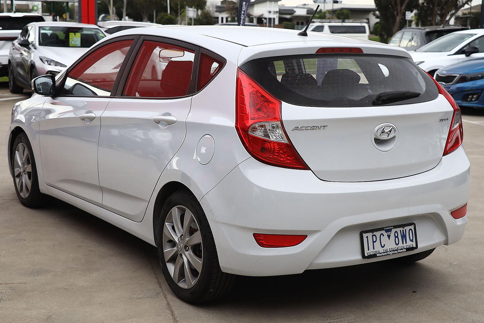 2019 HYUNDAI ACCENT RB6 MY18 SPORT 6 SP AUTOMATIC 5D HATCHBACK