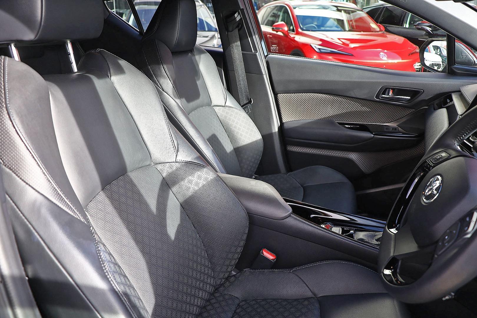 2022 TOYOTA C-HR NGX50R KOBA (AWD) CONTINUOUS VARIABLE 4D WAGON