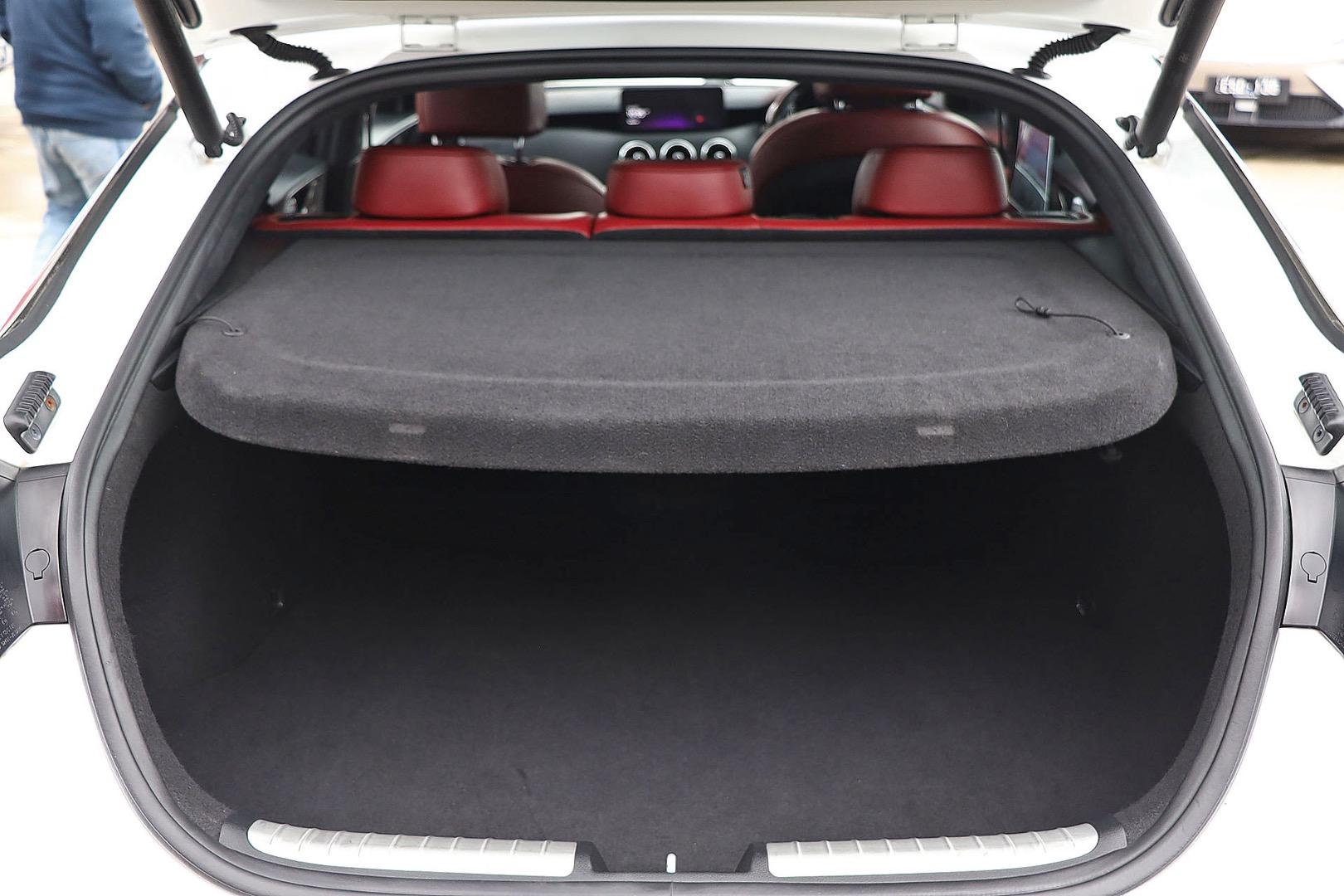 2020 KIA STINGER CK MY20 GT-LINE (RED LEATHER) 8 SP AUTOMATIC 4D SEDAN
