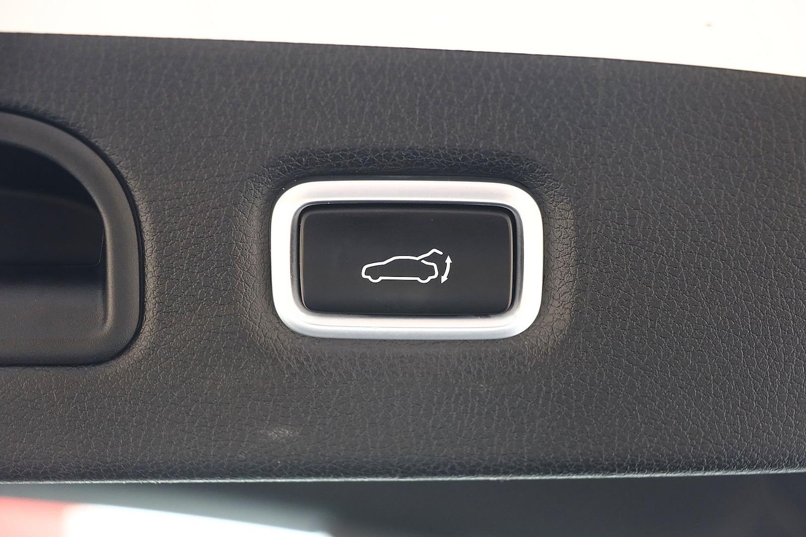 2020 KIA STINGER CK MY20 GT-LINE (RED LEATHER) 8 SP AUTOMATIC 4D SEDAN