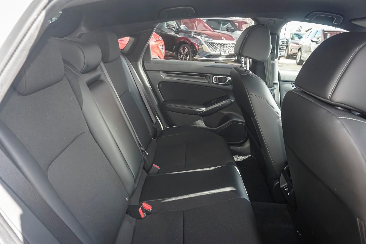 2024 HONDA CIVIC MY23 e:HEV LX ELECTRONIC CVT 4D HATCHBACK