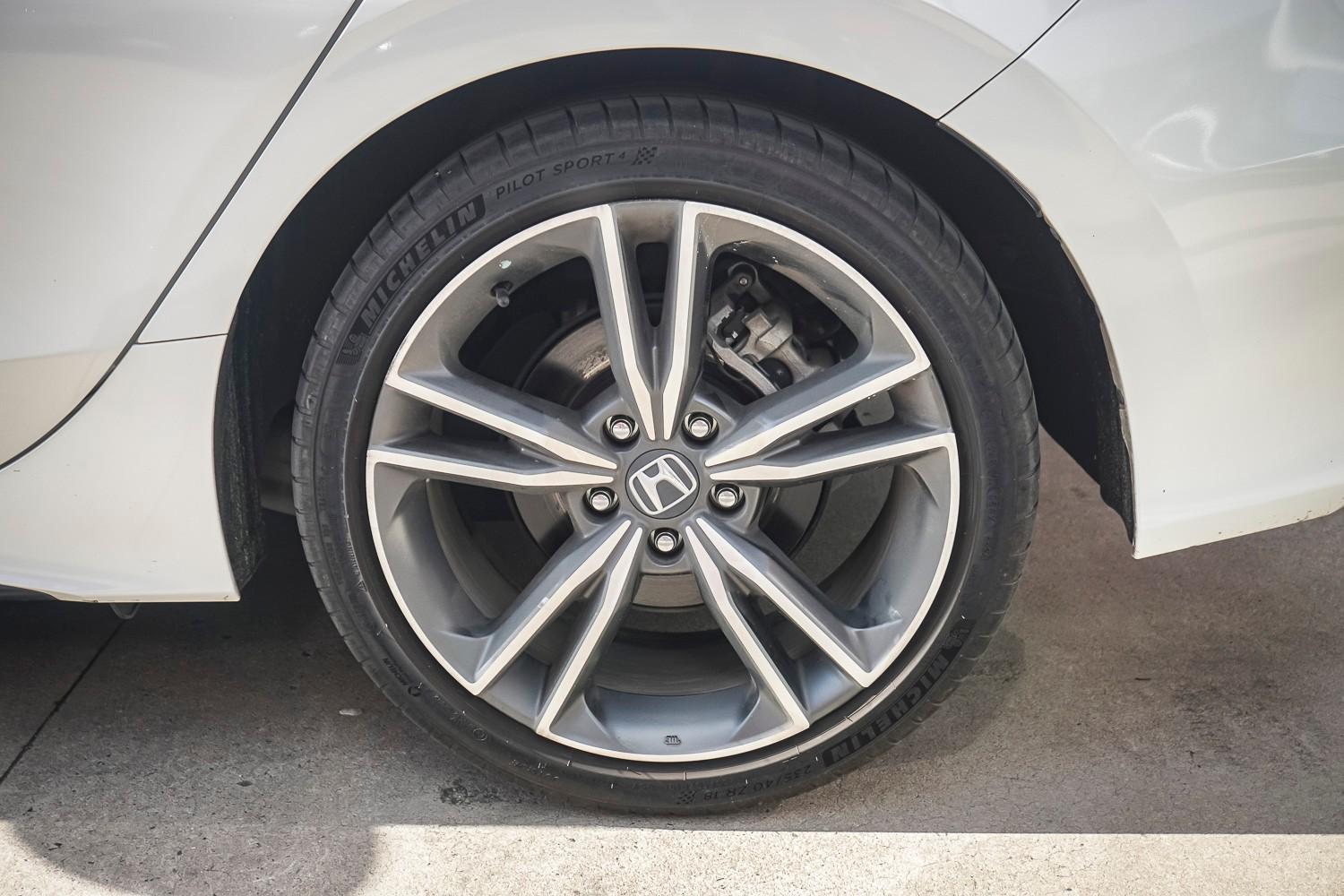 2024 HONDA CIVIC MY23 e:HEV LX ELECTRONIC CVT 4D HATCHBACK