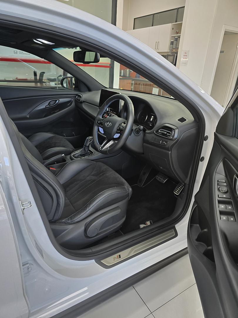 2024 HYUNDAI i30 PDE.V6 MY25 N PREMIUM 8 SP AUTO DUAL CLUTCH 5D HATCHBACK