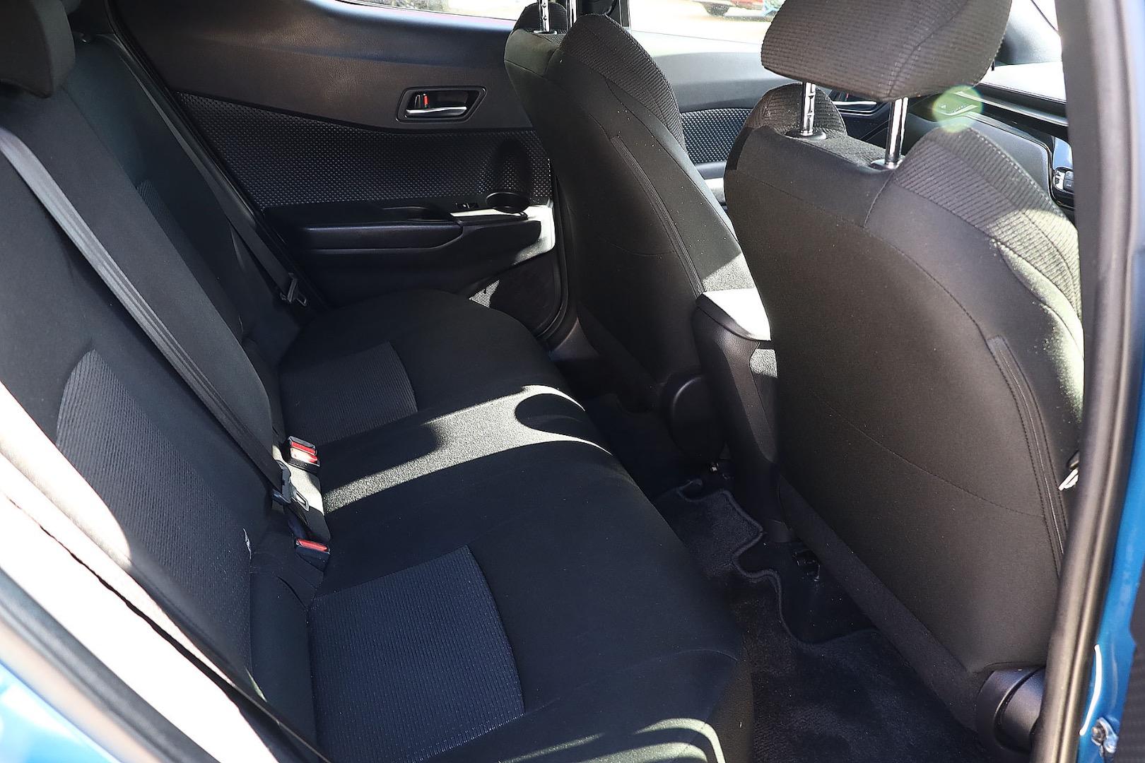 2017 TOYOTA C-HR NGX10R (2WD) CONTINUOUS VARIABLE 4D WAGON