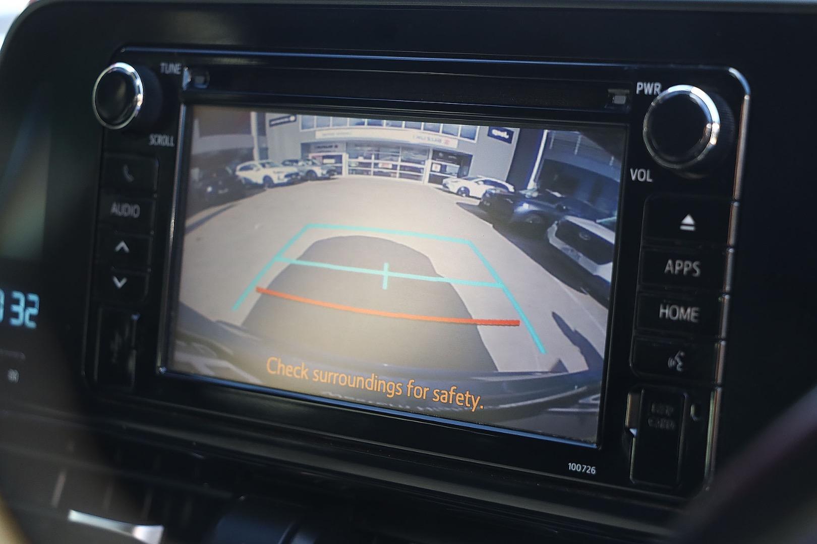 2017 TOYOTA C-HR NGX10R (2WD) CONTINUOUS VARIABLE 4D WAGON