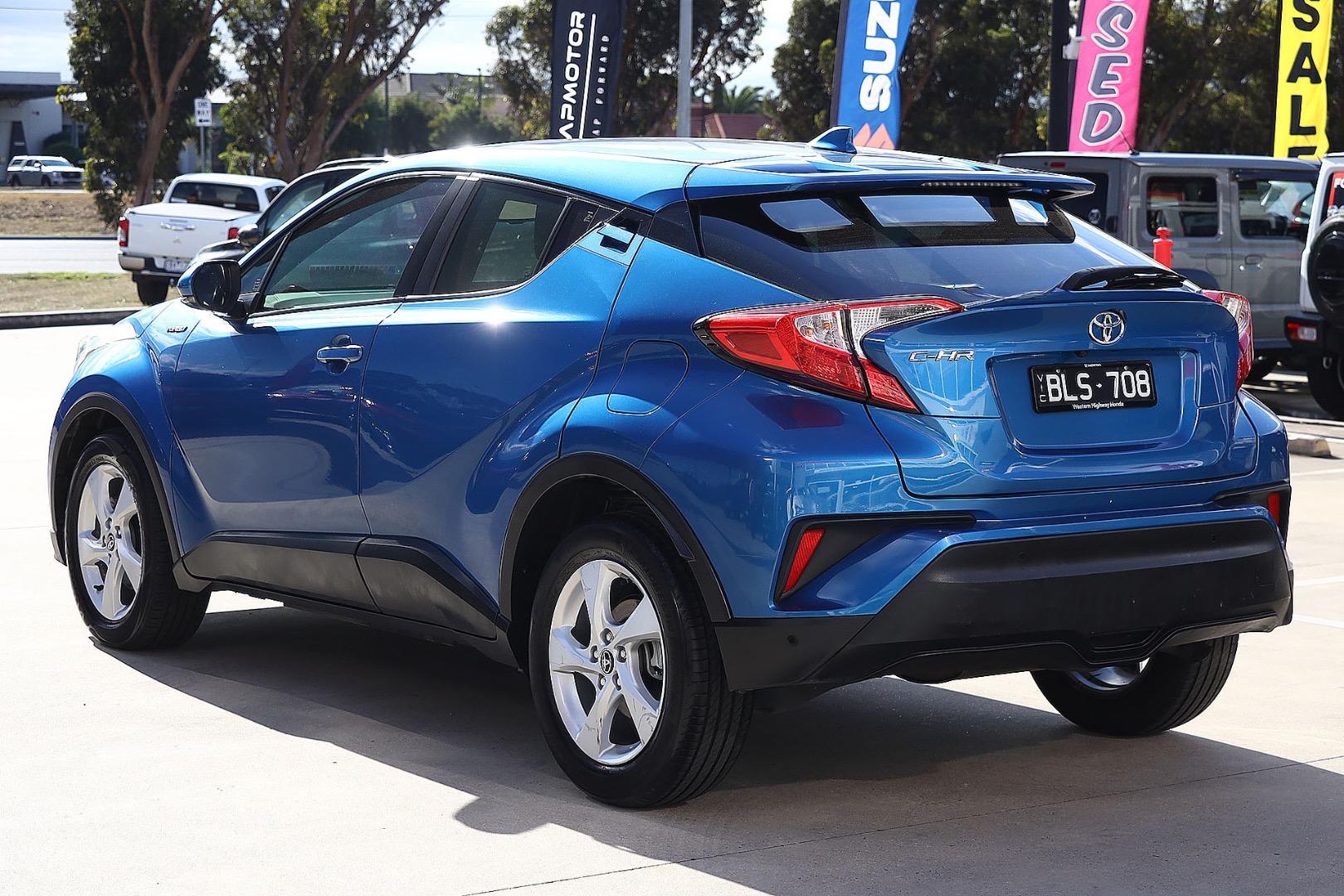 2017 TOYOTA C-HR NGX10R (2WD) CONTINUOUS VARIABLE 4D WAGON