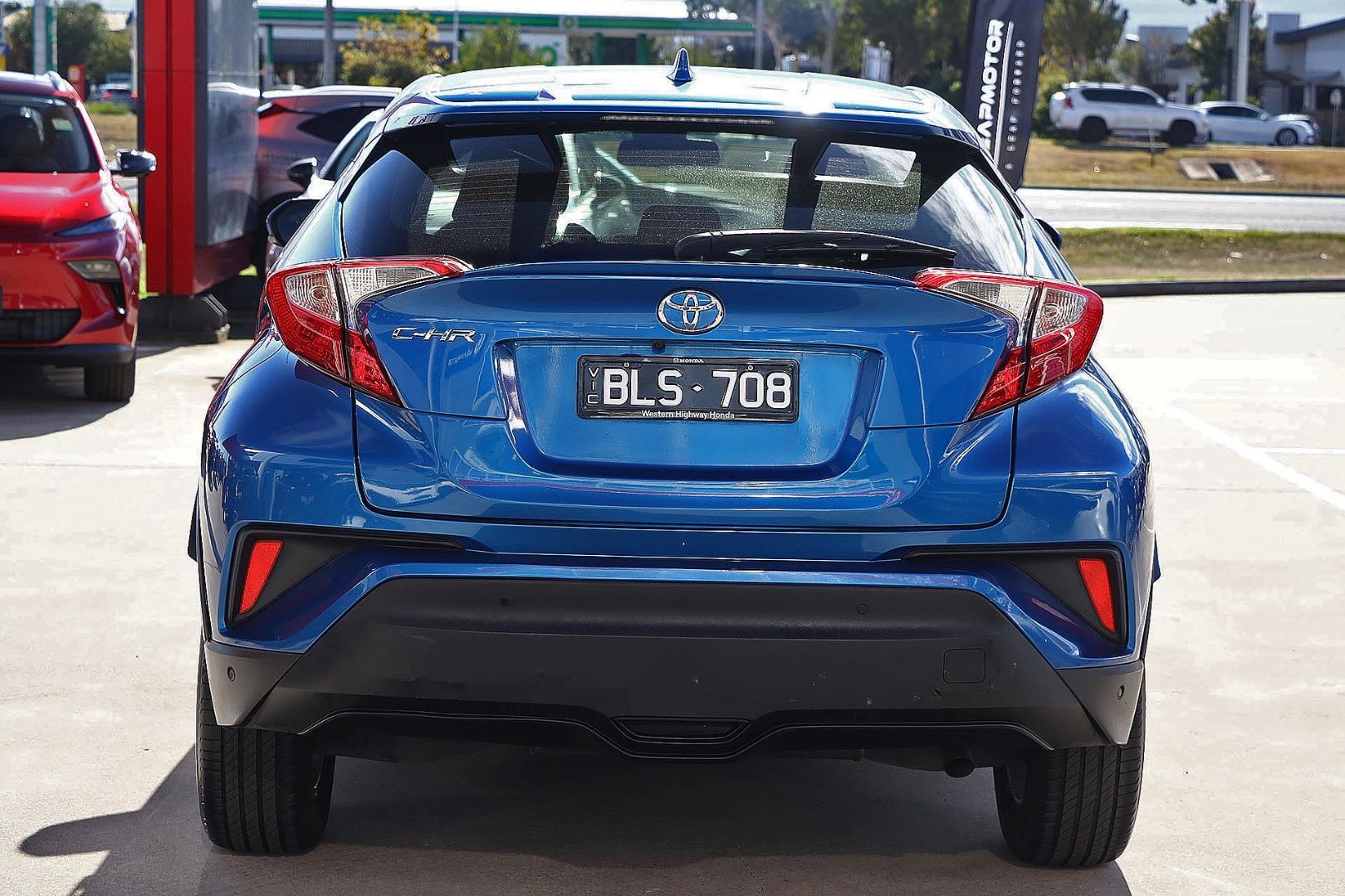 2017 TOYOTA C-HR NGX10R (2WD) CONTINUOUS VARIABLE 4D WAGON