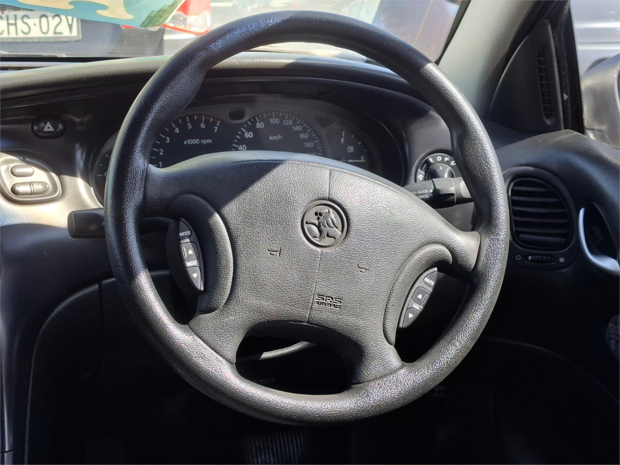2002 HOLDEN COMMODORE VXII EXECUTIVE 4 SP AUTOMATIC 4D SEDAN