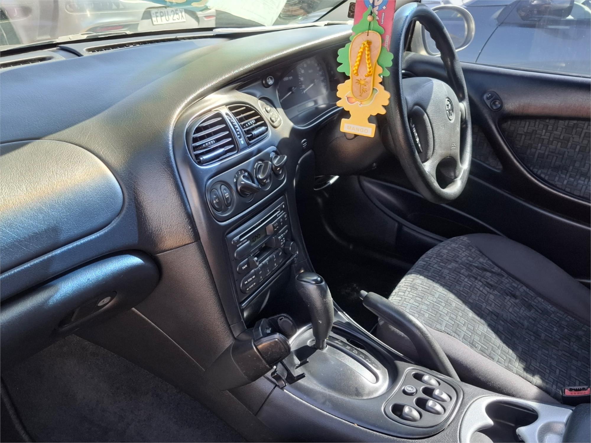 2002 HOLDEN COMMODORE VXII EXECUTIVE 4 SP AUTOMATIC 4D SEDAN