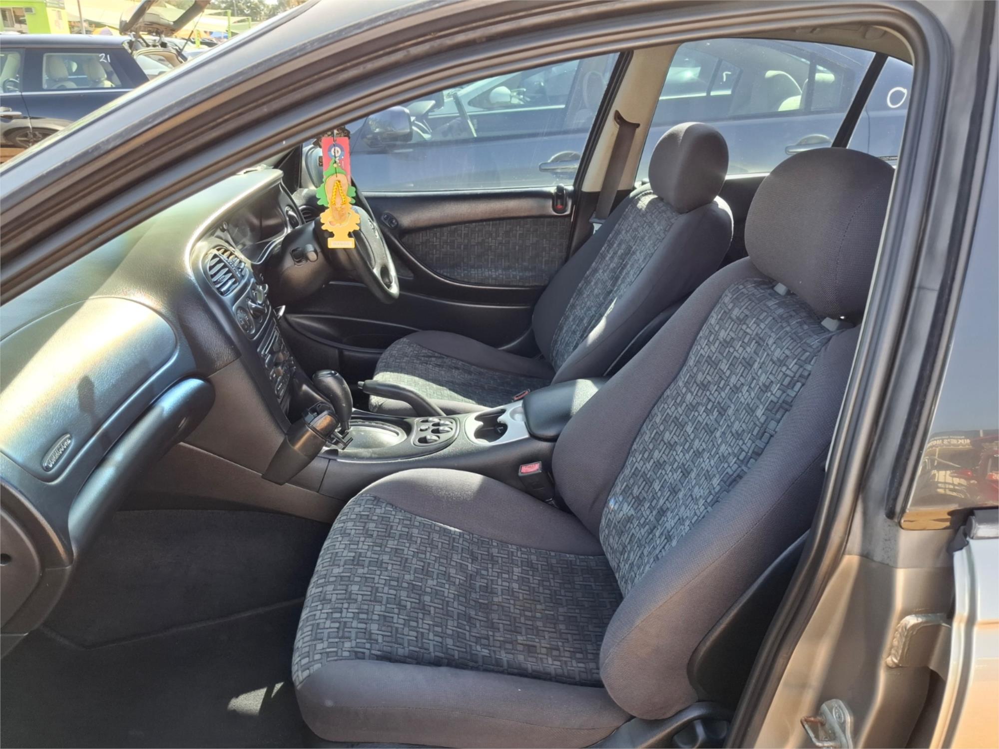 2002 HOLDEN COMMODORE VXII EXECUTIVE 4 SP AUTOMATIC 4D SEDAN