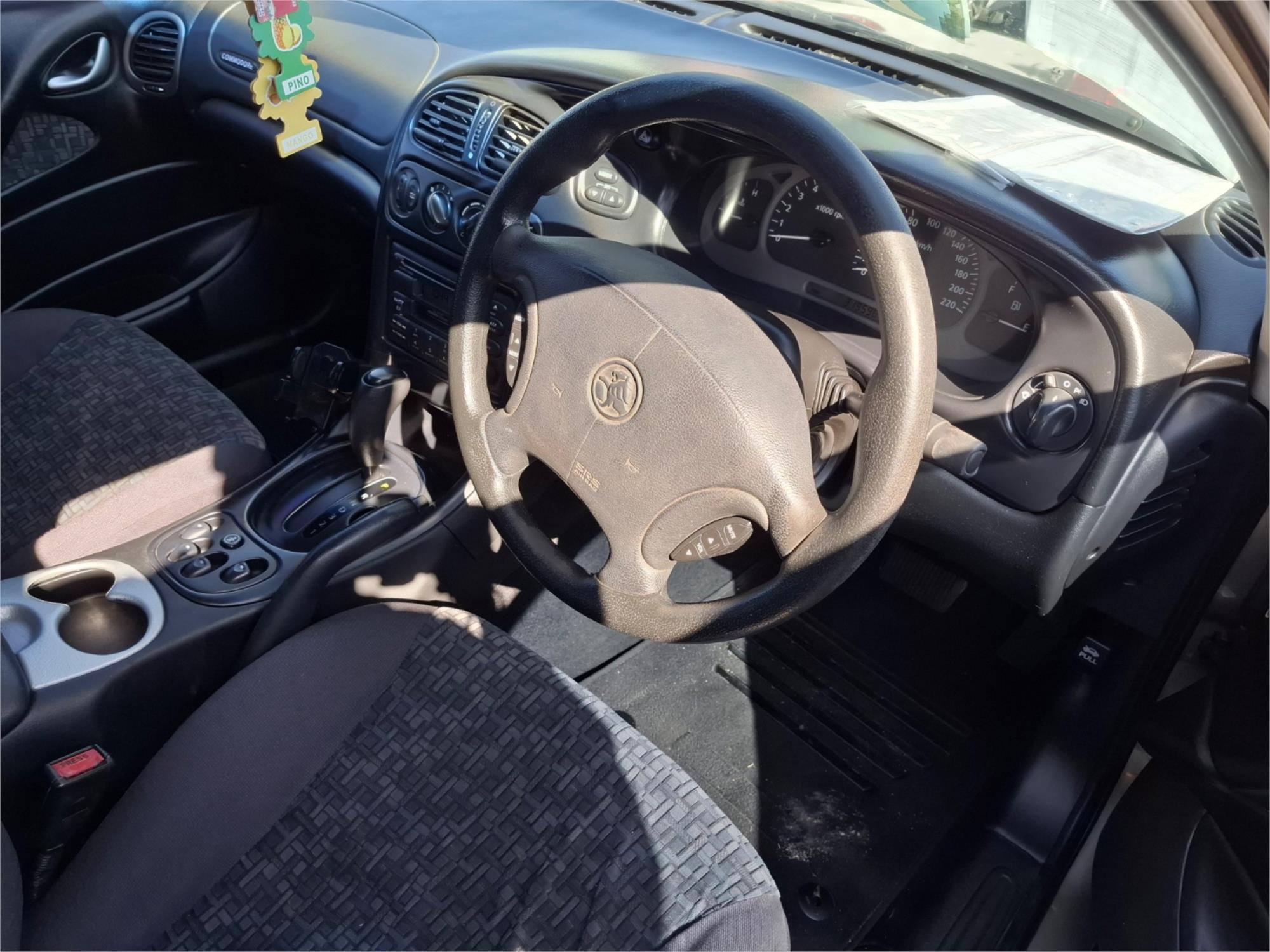 2002 HOLDEN COMMODORE VXII EXECUTIVE 4 SP AUTOMATIC 4D SEDAN