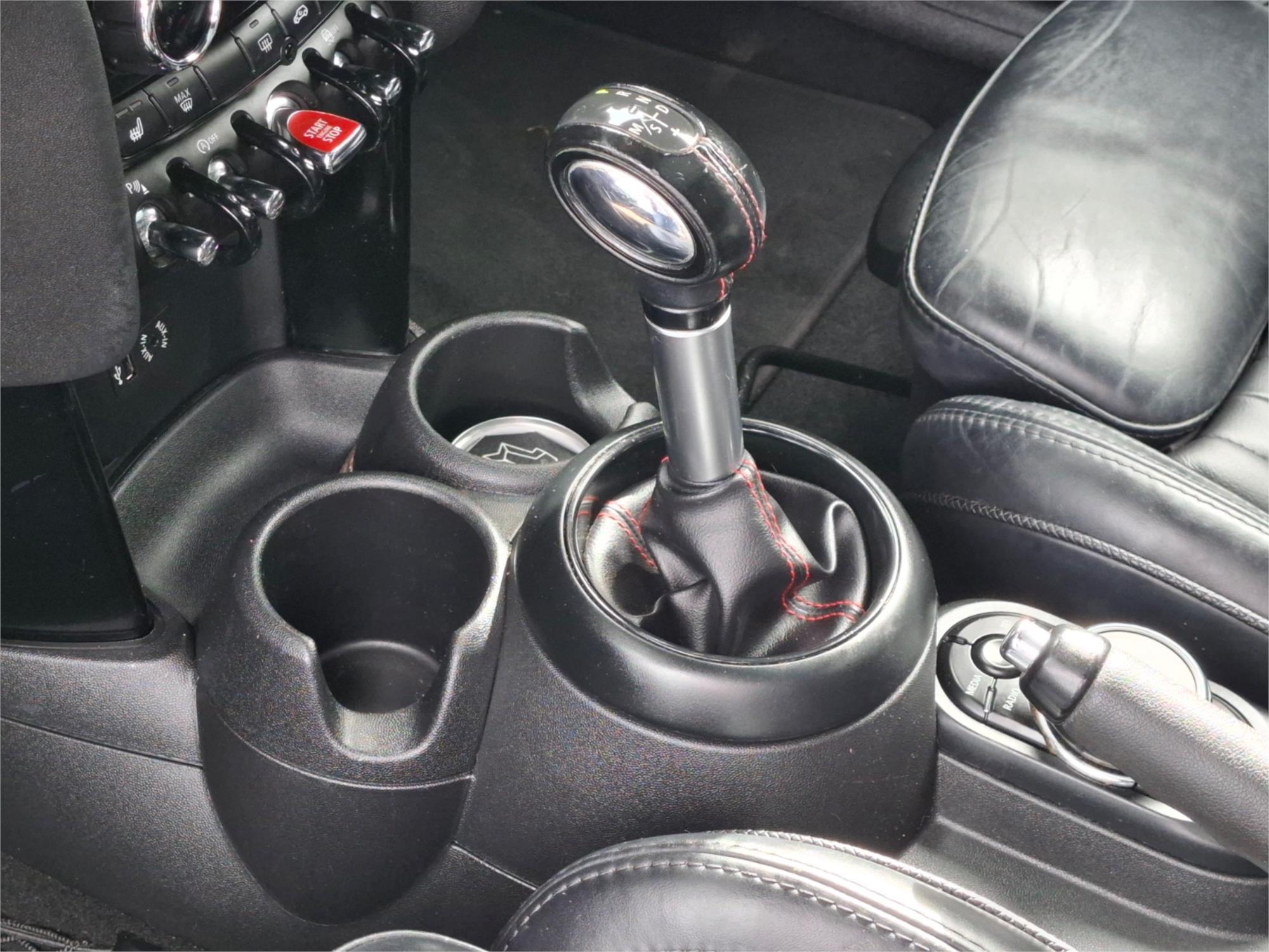 2017 MINI 5D HATCH F55 MY18 COOPER S 6 SP AUTOMATIC 5D HATCHBACK