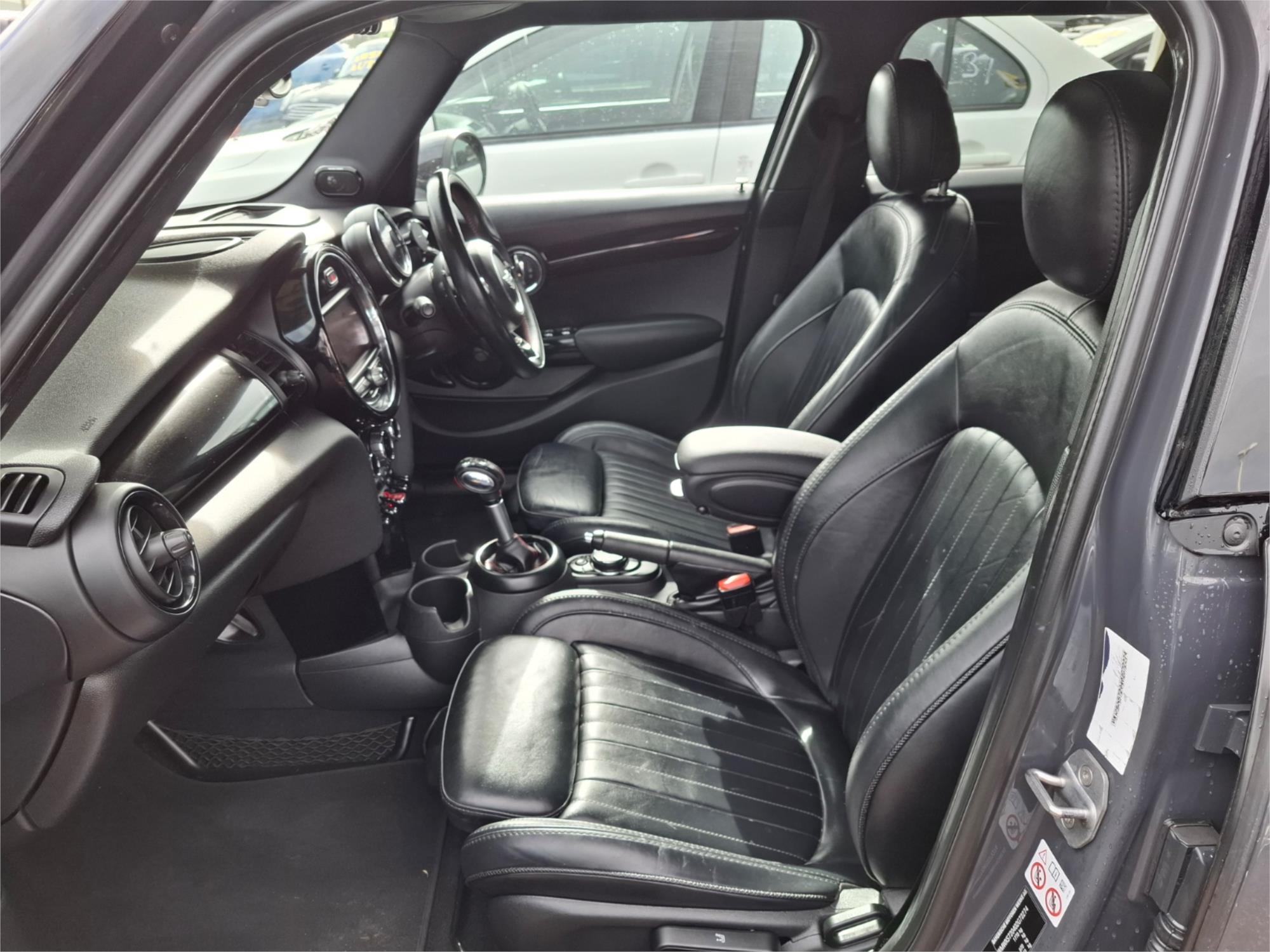 2017 MINI 5D HATCH F55 MY18 COOPER S 6 SP AUTOMATIC 5D HATCHBACK