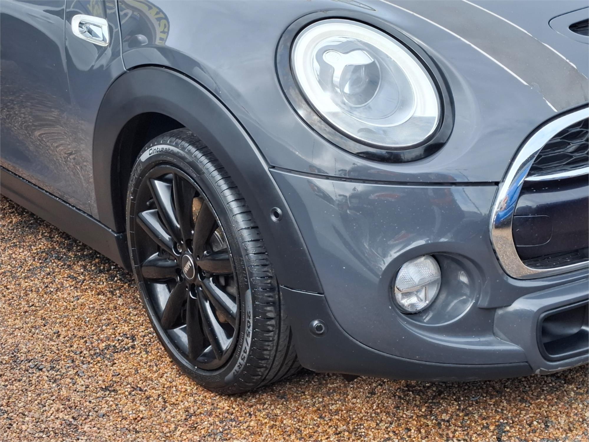 2017 MINI 5D HATCH F55 MY18 COOPER S 6 SP AUTOMATIC 5D HATCHBACK