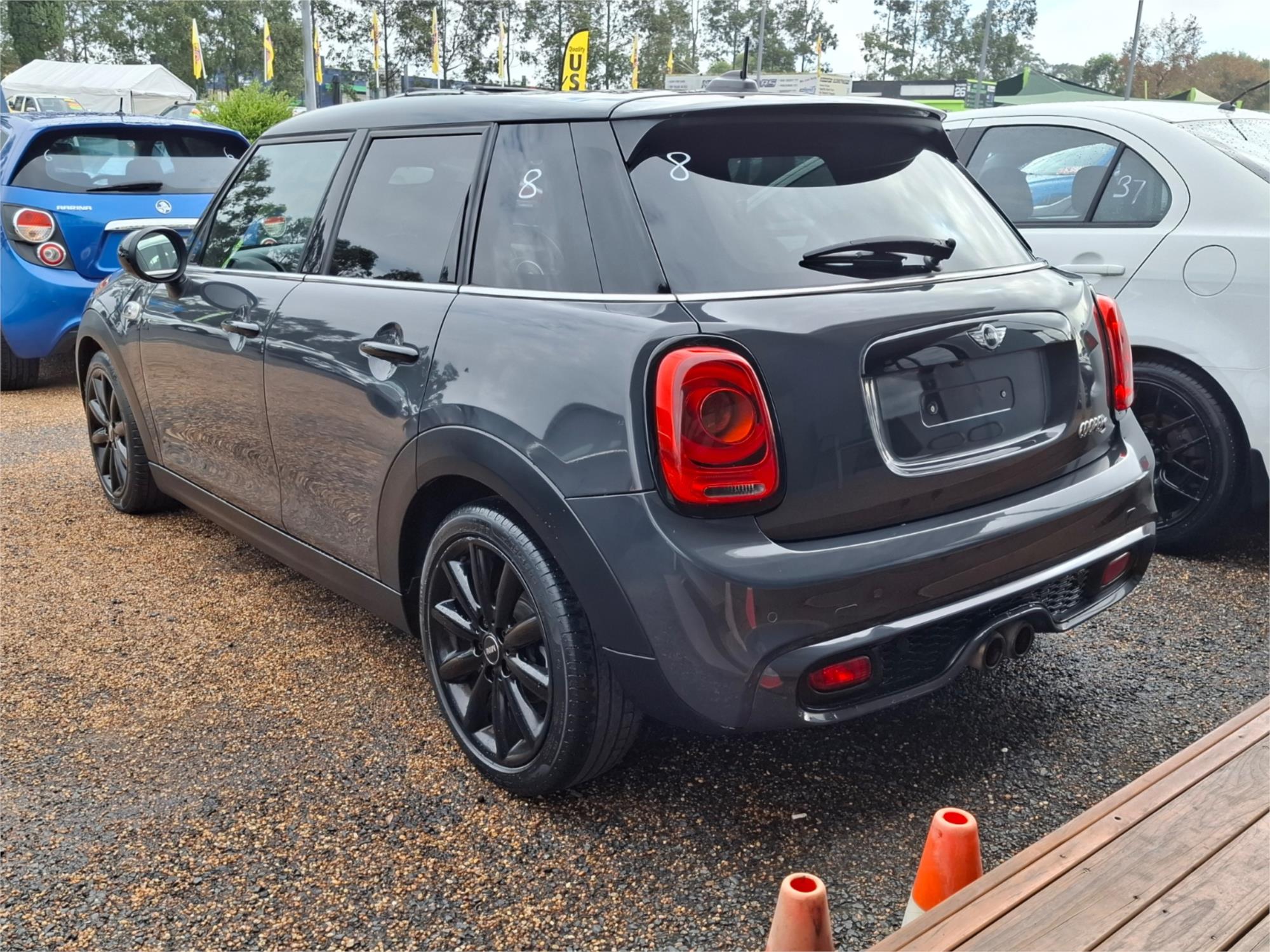 2017 MINI 5D HATCH F55 MY18 COOPER S 6 SP AUTOMATIC 5D HATCHBACK