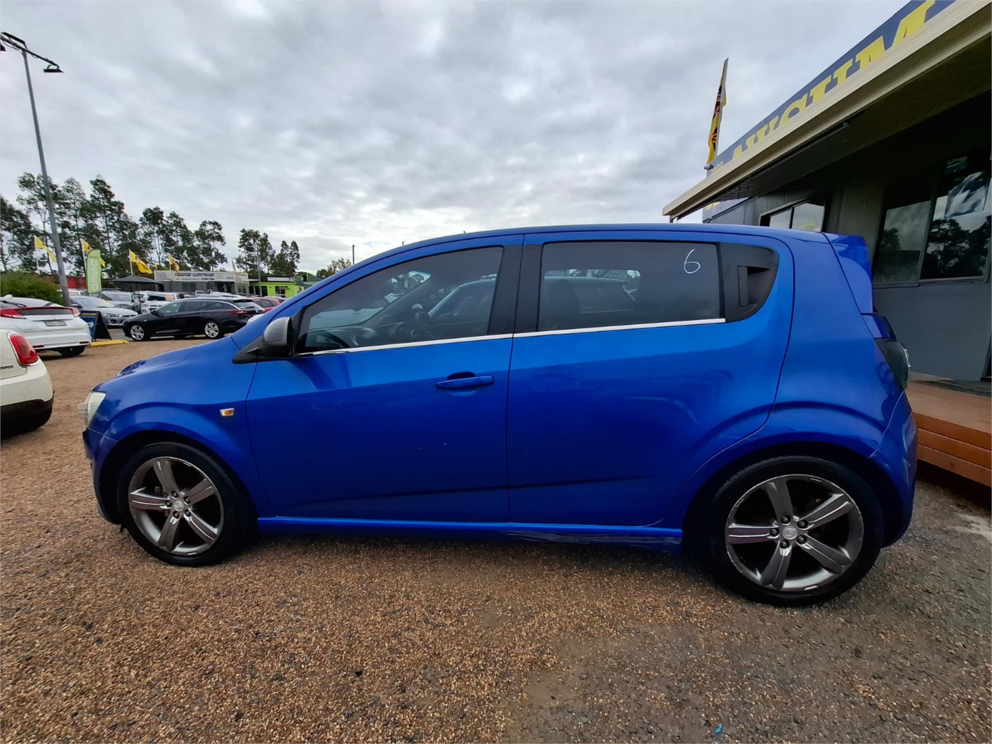 2014 HOLDEN BARINA TM MY14 RS 6 SP MANUAL 5D HATCHBACK
