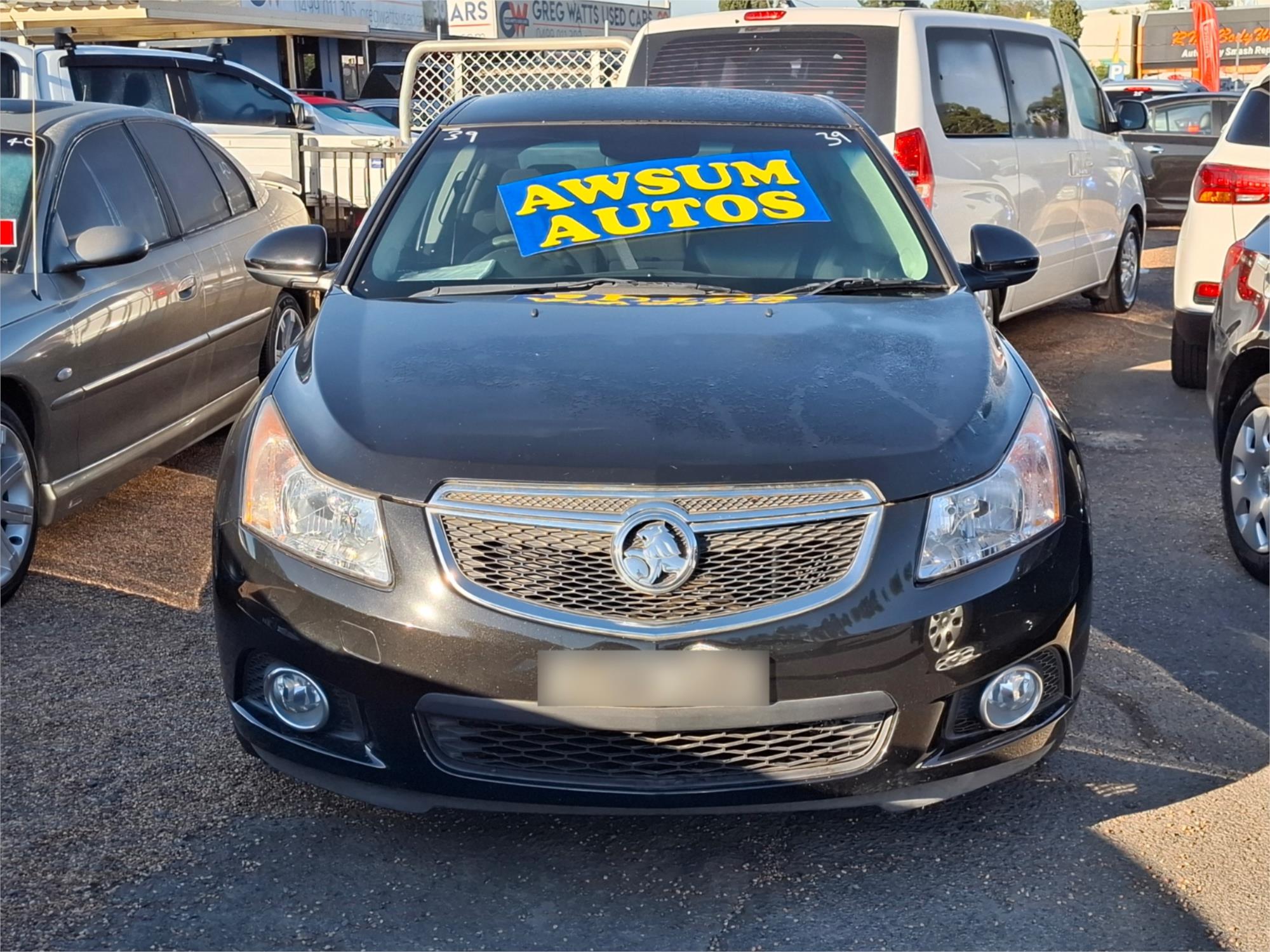 2014 HOLDEN CRUZE JH MY14 EQUIPE 5 SP MANUAL 5D HATCHBACK
