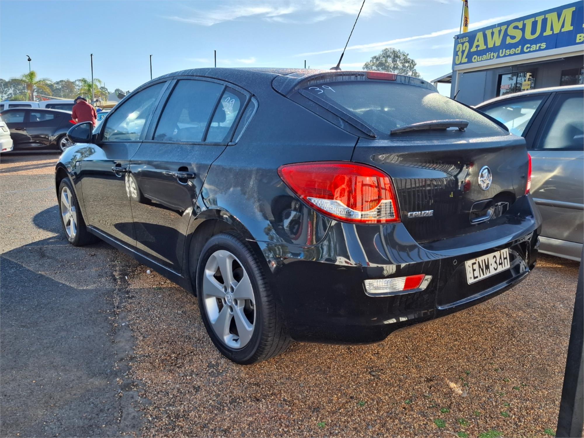 2014 HOLDEN CRUZE JH MY14 EQUIPE 5 SP MANUAL 5D HATCHBACK