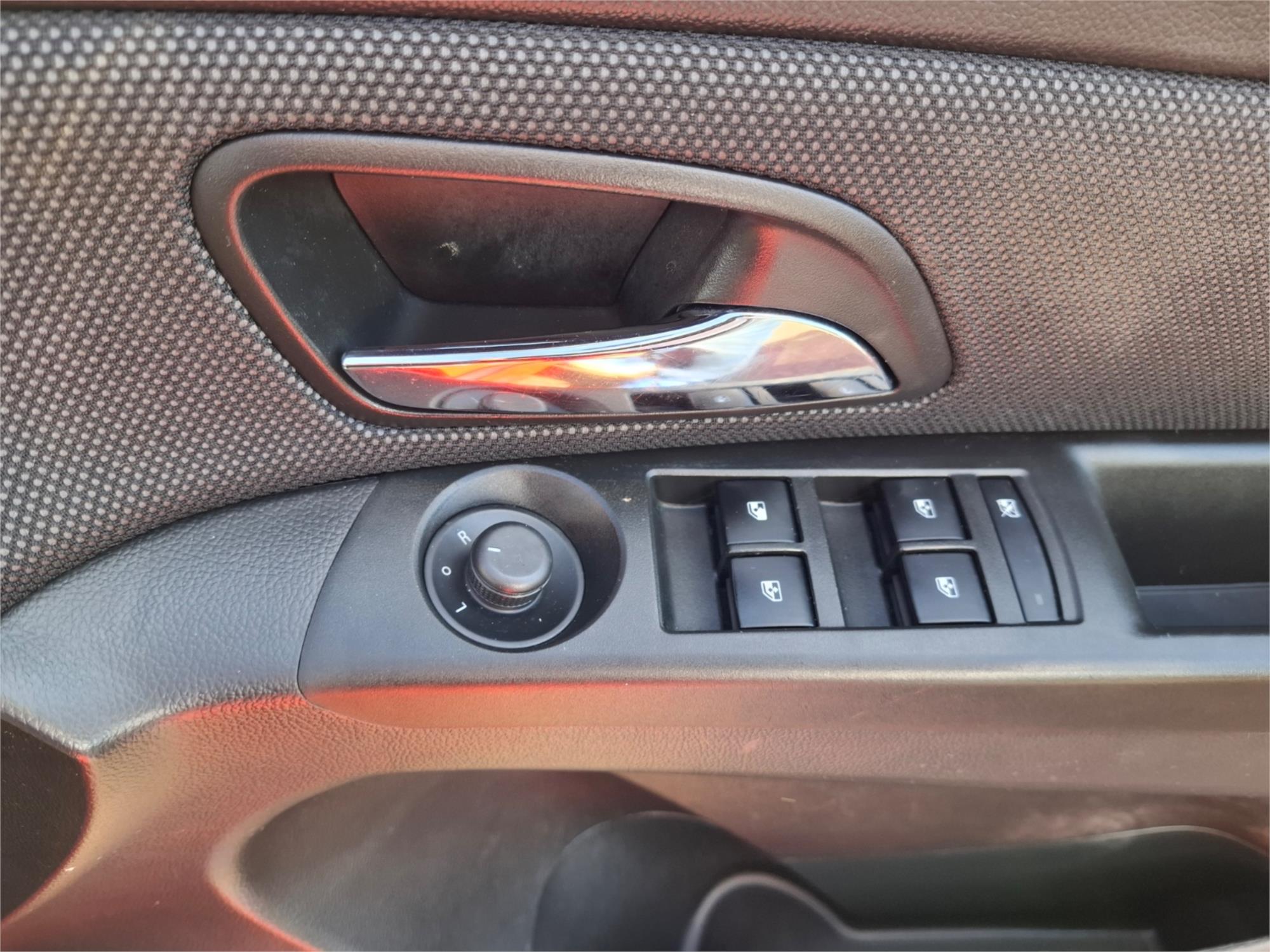 2013 HOLDEN CRUZE JH MY14 SRi V 6 SP MANUAL 4D SEDAN