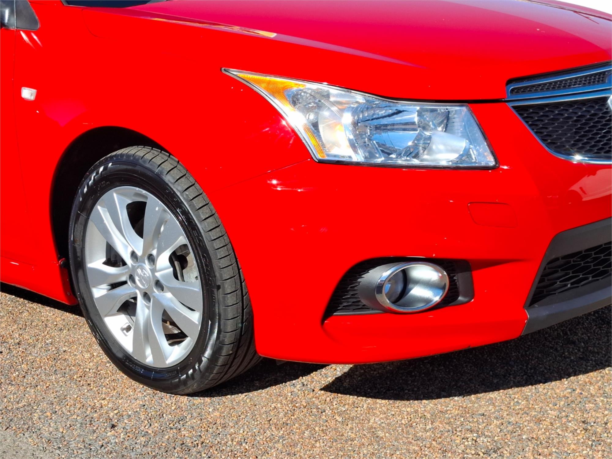 2013 HOLDEN CRUZE JH MY14 SRi V 6 SP MANUAL 4D SEDAN