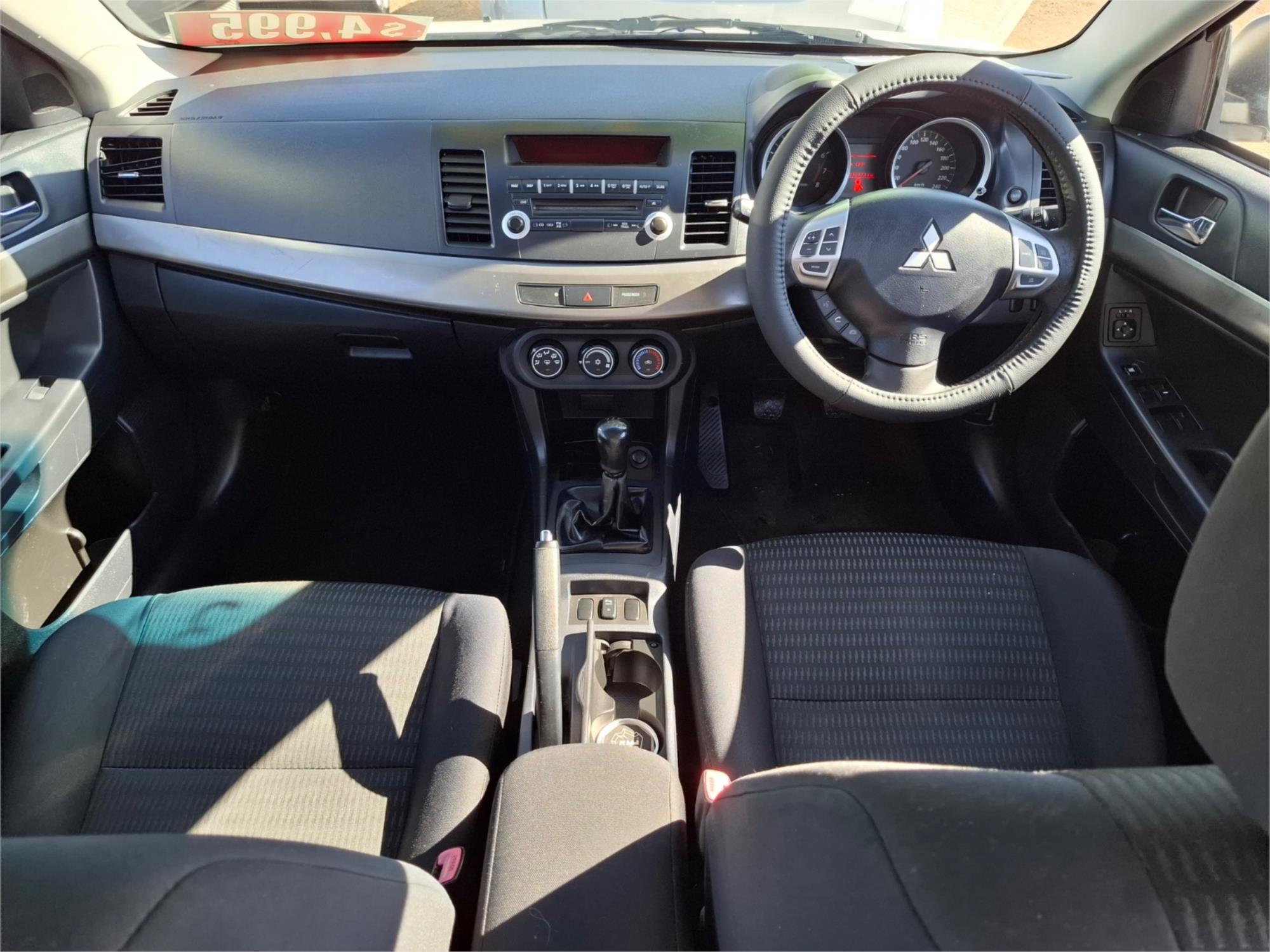 2011 MITSUBISHI LANCER CJ MY11 ES 5 SP MANUAL 4D SEDAN