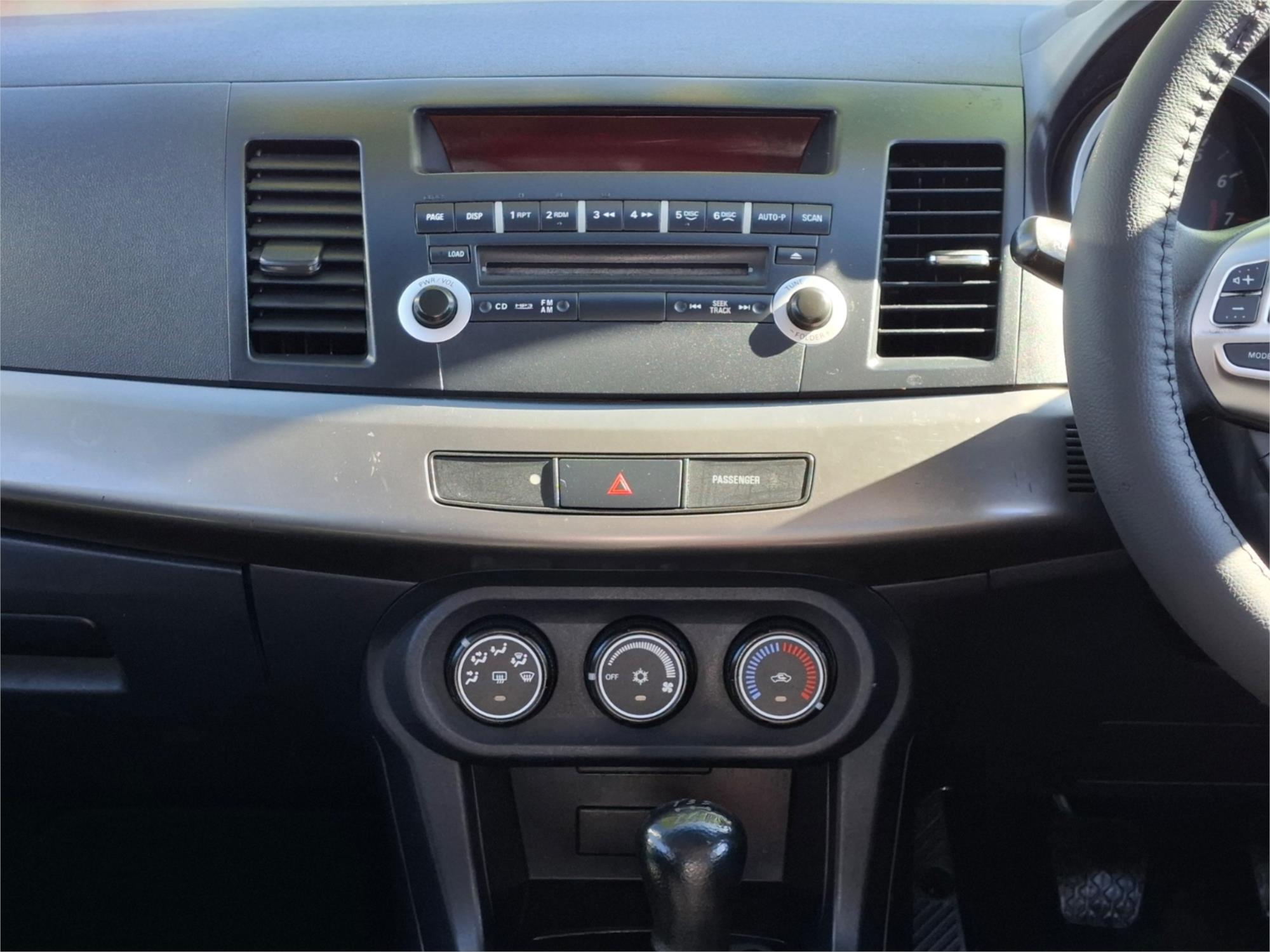 2011 MITSUBISHI LANCER CJ MY11 ES 5 SP MANUAL 4D SEDAN